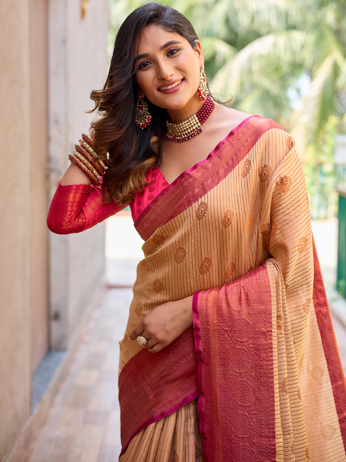 Odette Women's Beige Silk  Saree with unstitched Blouse - Image 3