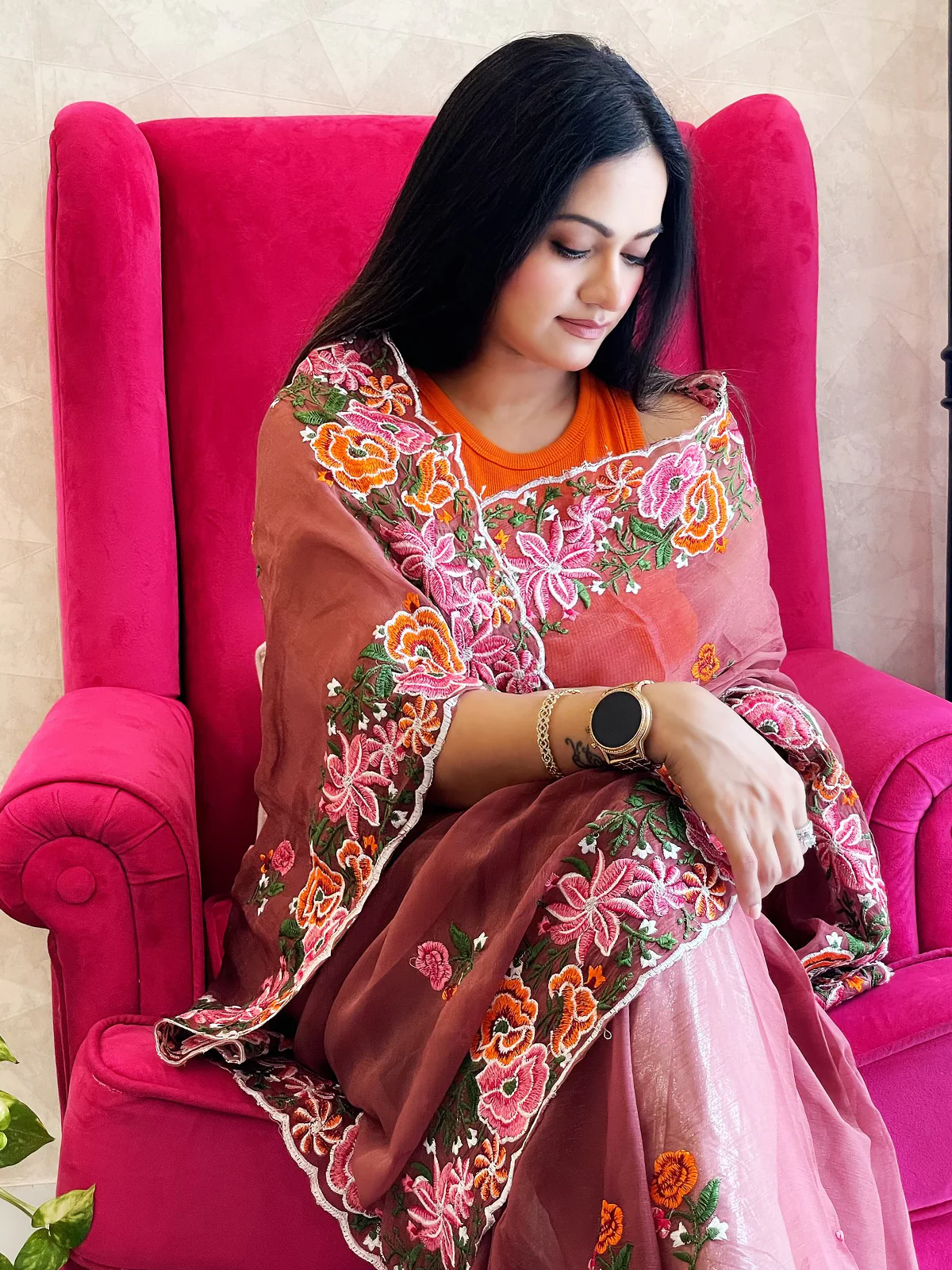 Odette Peach Organza Saree with unstitched Blouse For Women - Image 5