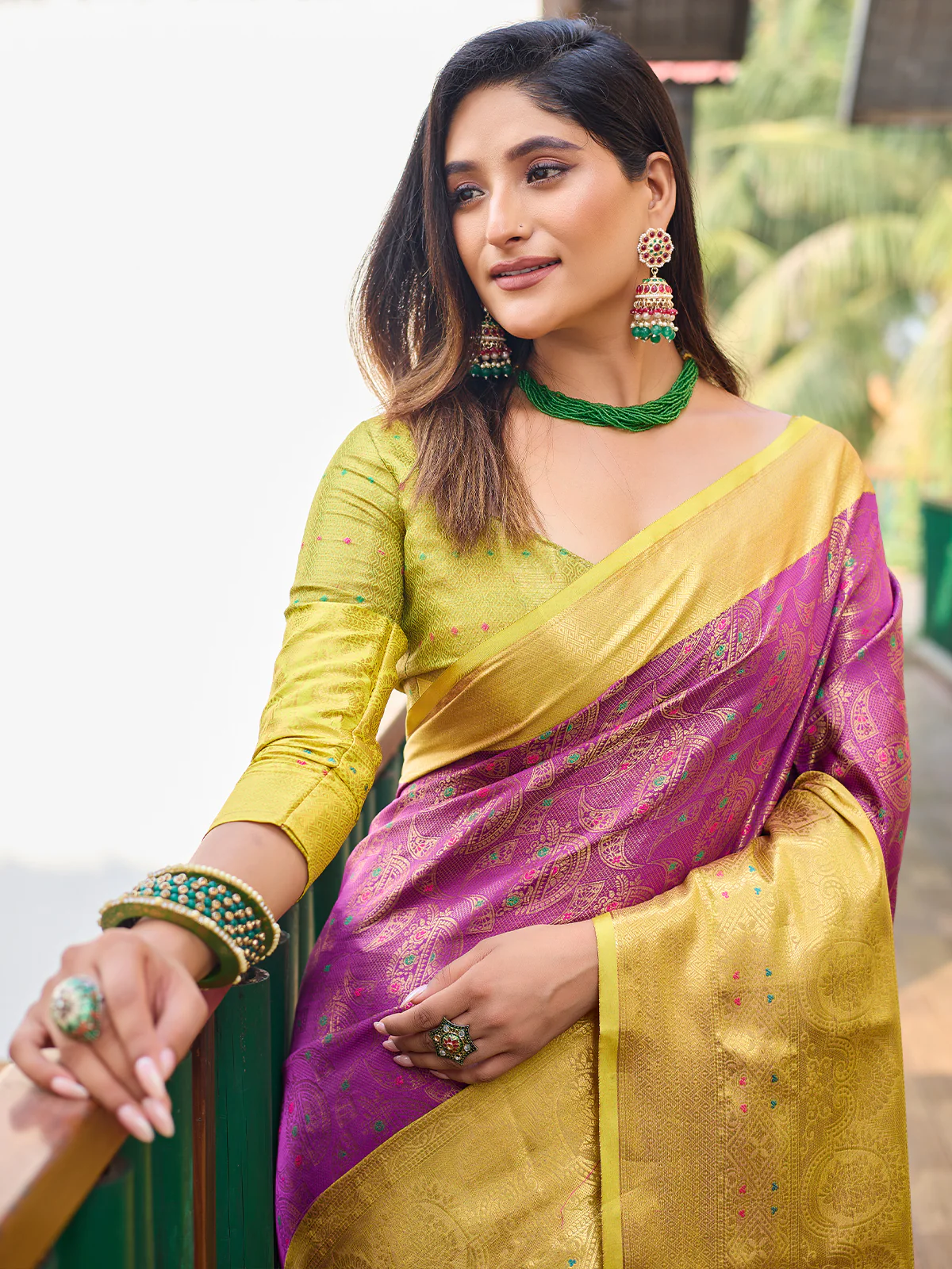 Odette Purple Silk Saree with unstitched Blouse For Women - Image 3