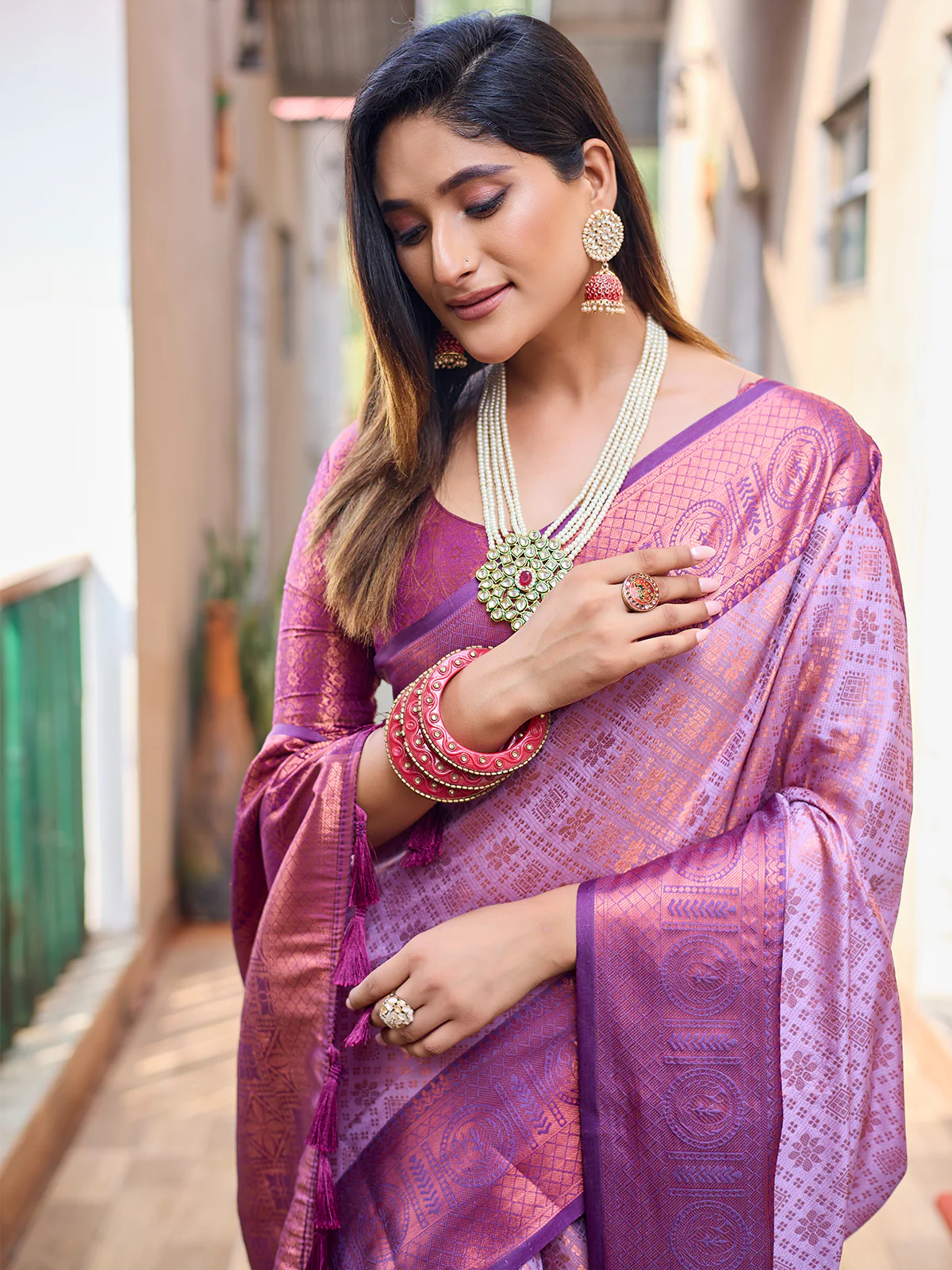 Odette Women's Purple Silk  Saree with unstitched Blouse - Image 3