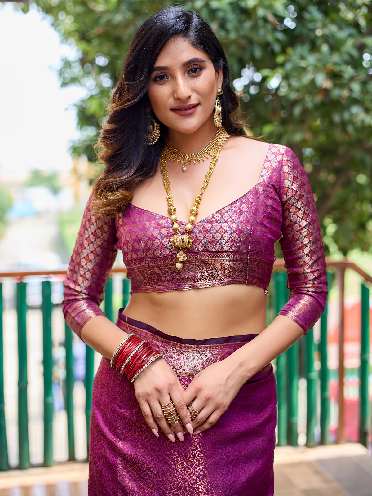 Odette Women's Purple Silk  Saree with unstitched Blouse - Image 4