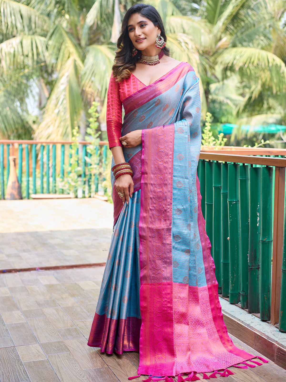 Odette Women's Blue Silk  Saree with unstitched Blouse - Image 2