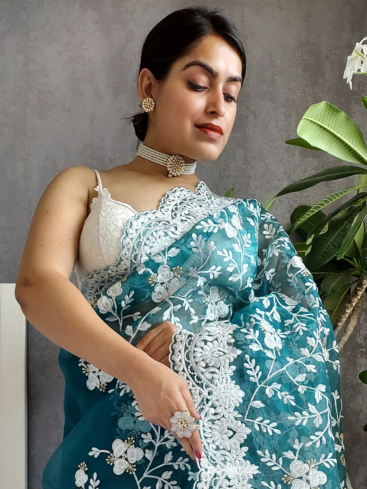 Odette Teal Organza  Saree with unstitched Blouse For Women - Image 6