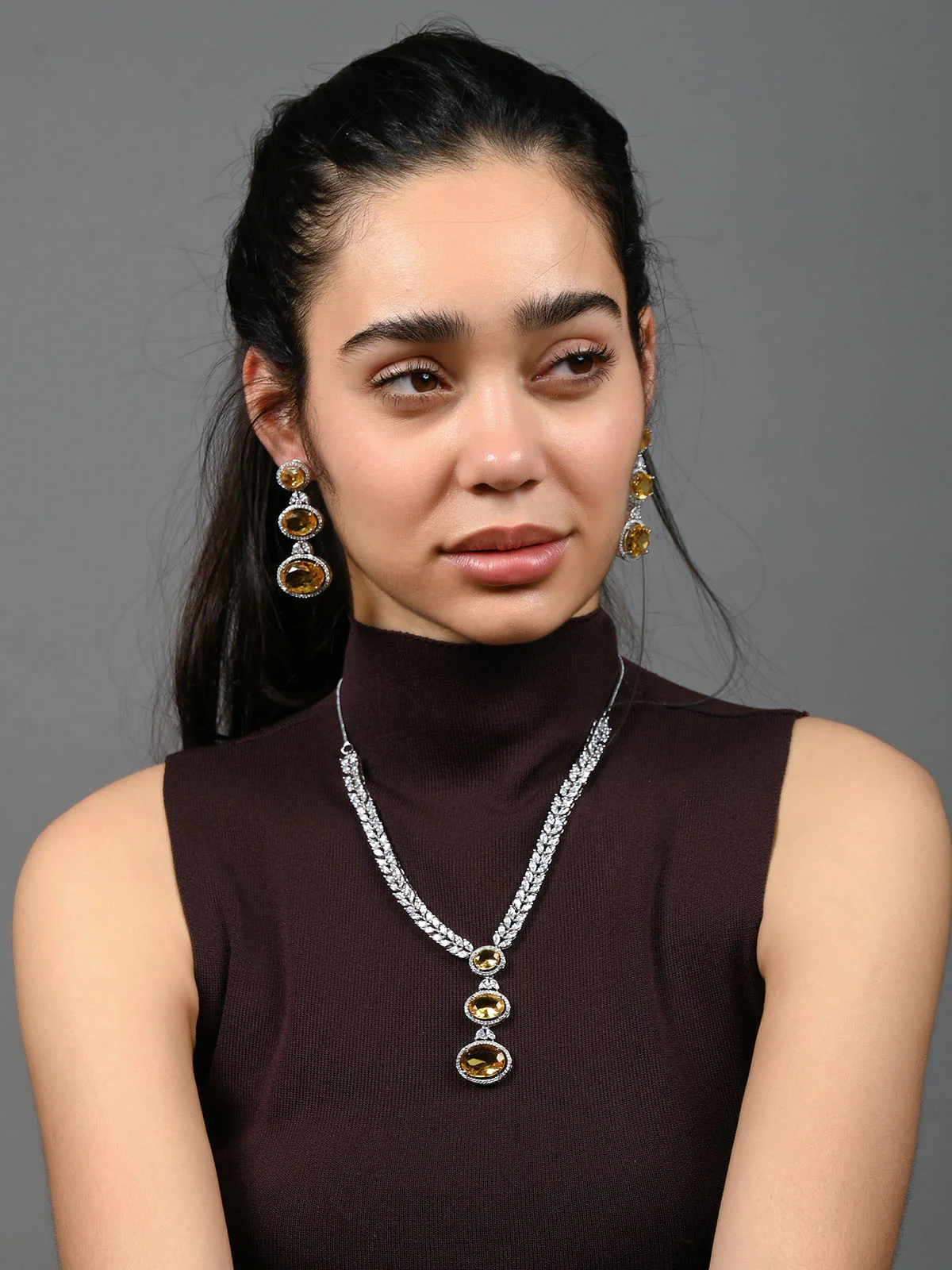 Odette Yellow Alloy Embellished Jewellery Set For Women - Image 2