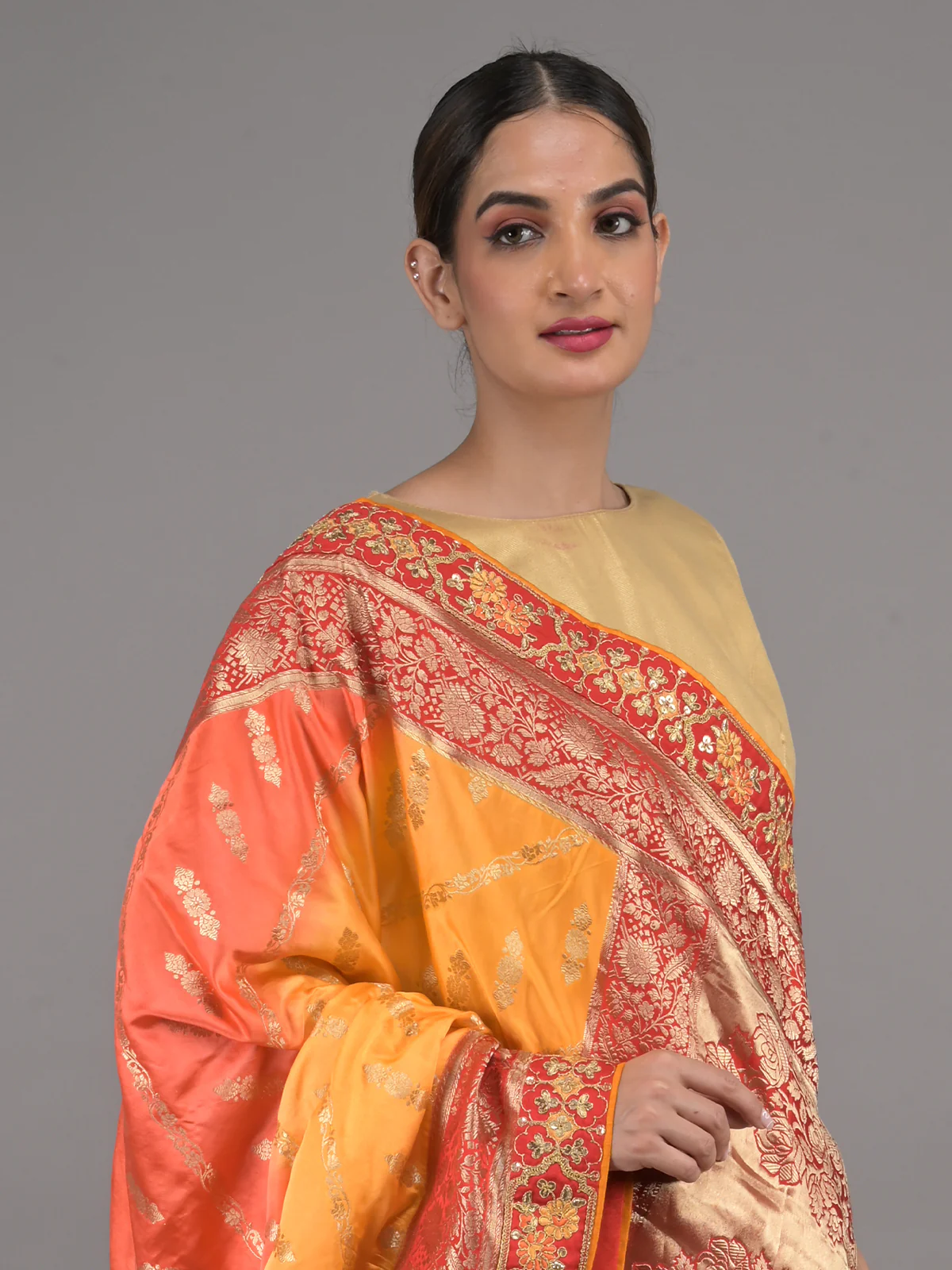 Odette Yellow and Red Embroidered Silk Blend Saree with Unstitched Blouse for Women - Image 4