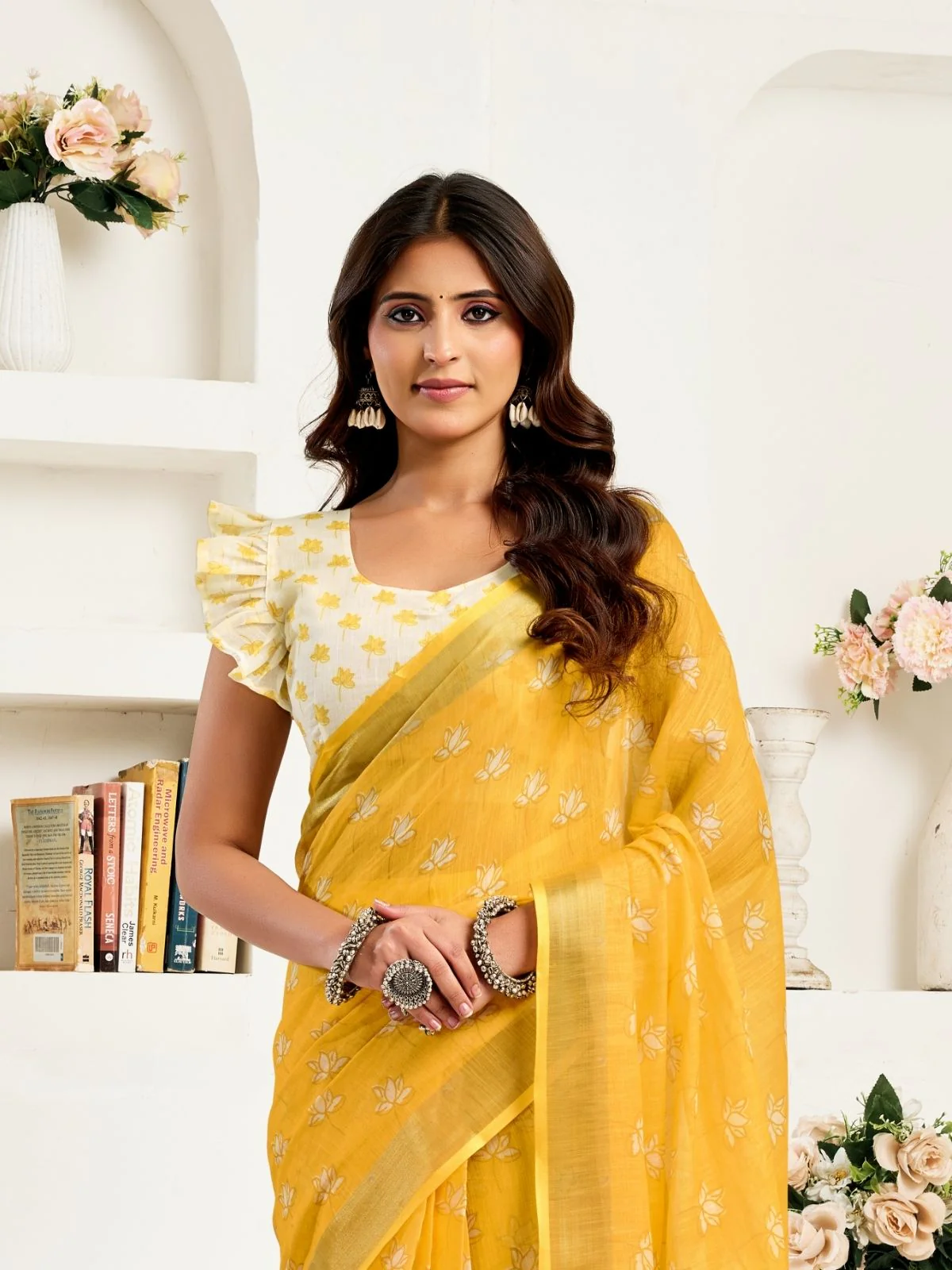 Odette Yellow Cotton Linen Zari Work Saree For Women - Image 5