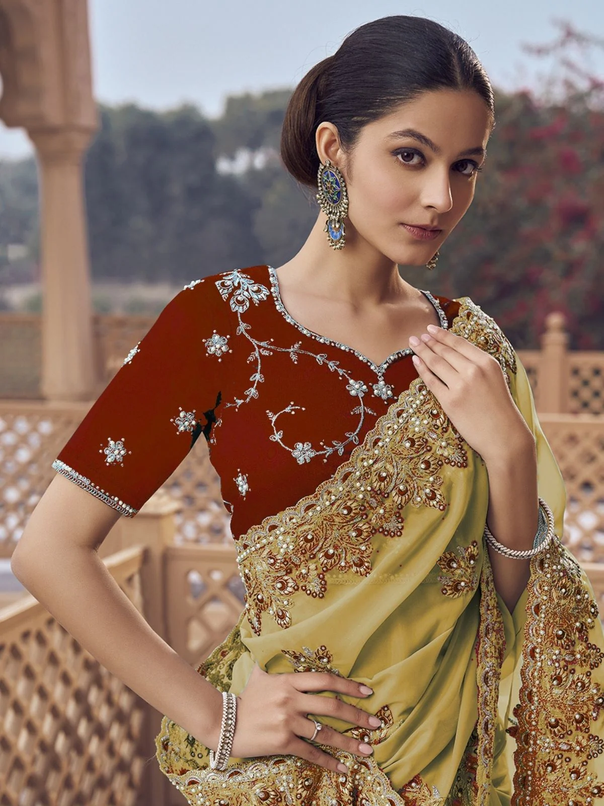 Odette Yellow Georgette Embellished Elegant Saree For Women - Image 2