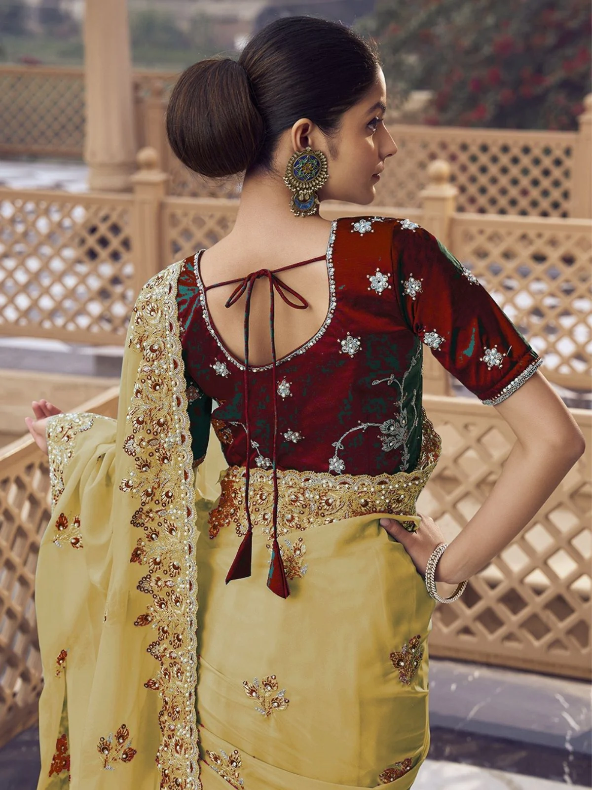 Odette Yellow Georgette Embellished Elegant Saree For Women - Image 3