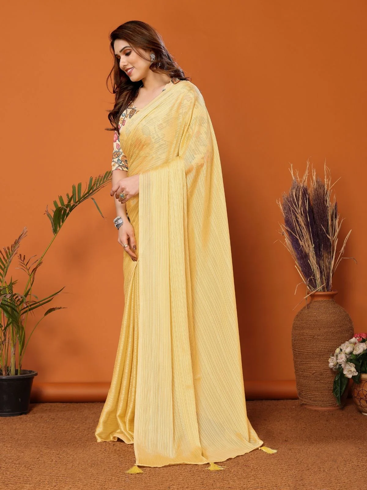 Odette Yellow Georgette Solid Saree For Women - Image 2