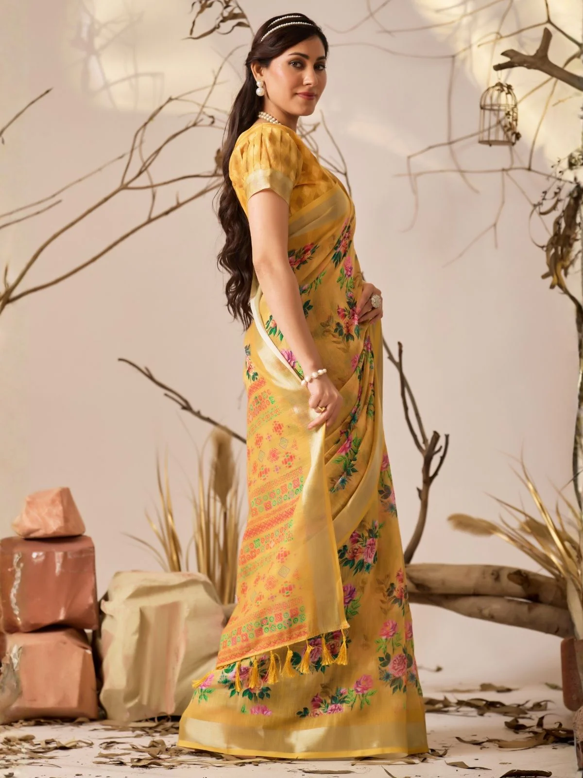 Odette Yellow Linen Cotton Printed Saree For Women - Image 2