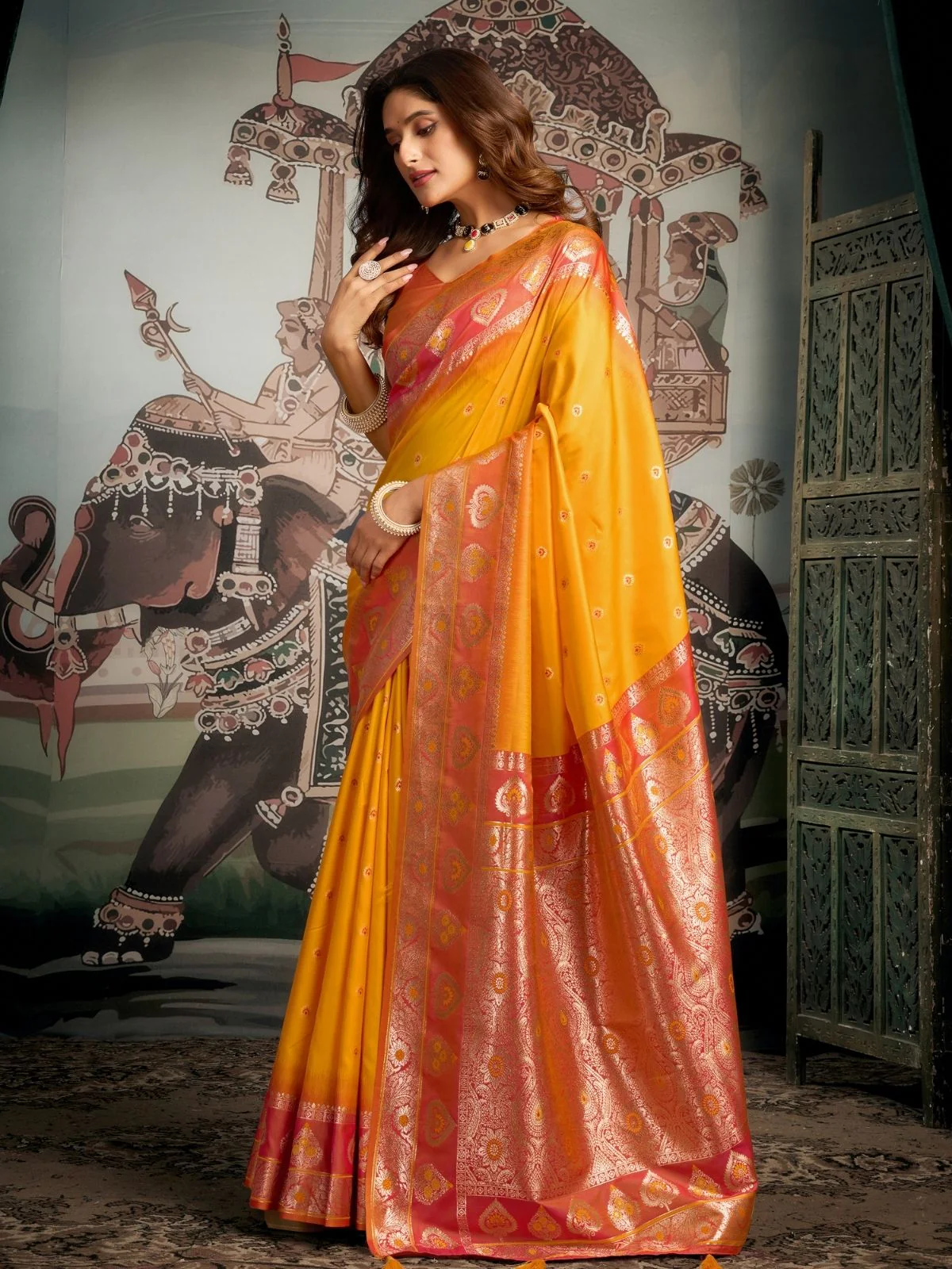 Odette Yellow Silk Blend Woven Saree For Women - Image 2