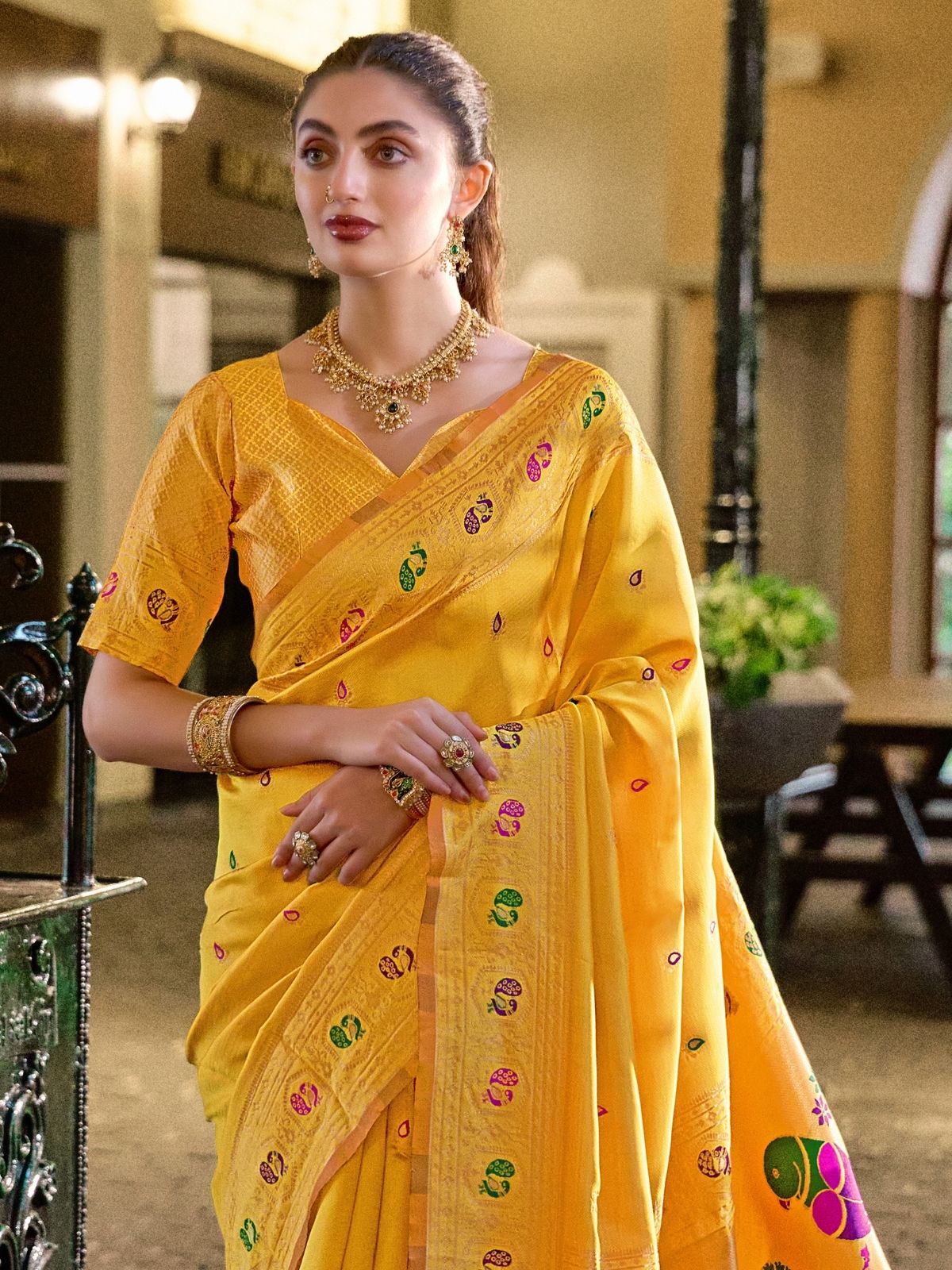 Odette Yellow Silk Woven Paithani Saree For Women - Image 4