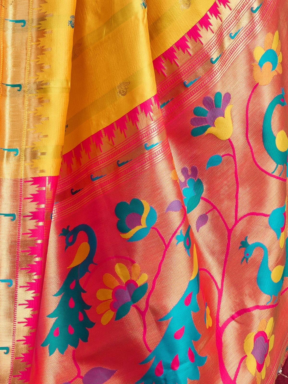 Odette Yellow Silk Woven Paithani Saree For Women - Image 5