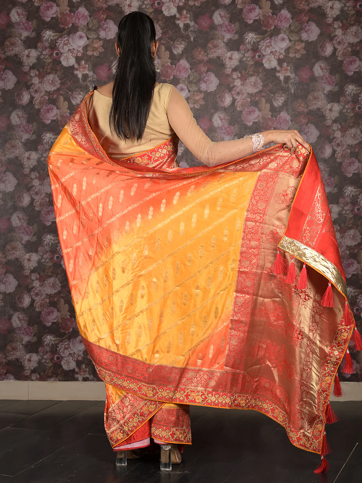 Odette Yellow Woven Heavy Silk Saree With Unstitched Blouse For Women - Image 4