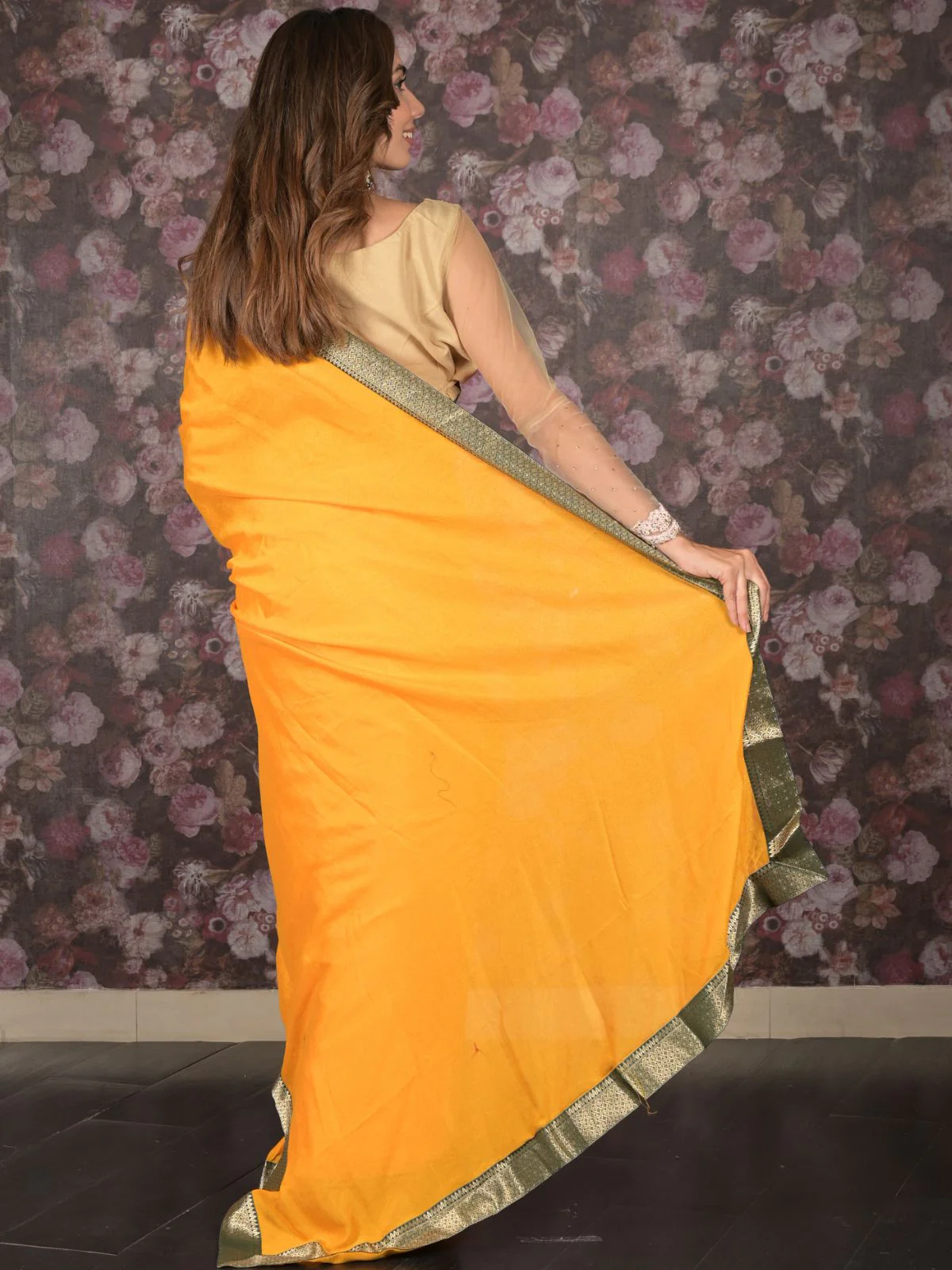 Odette Yellow Woven Silk Blend Saree With Unstitched Blouse For Women - Image 4