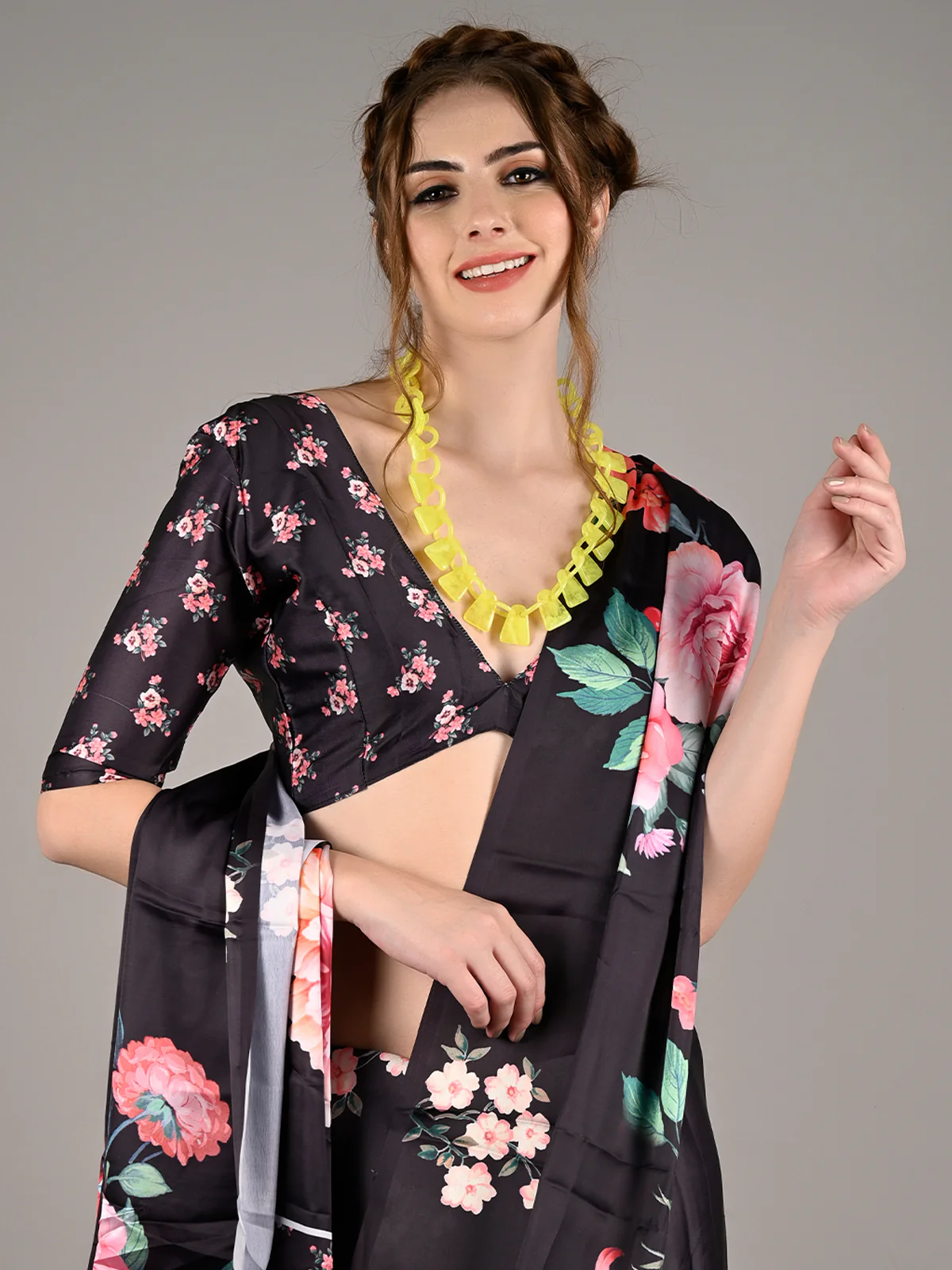 Odette Women Oh-So-Fresh Neon Neckpiece - Image 2