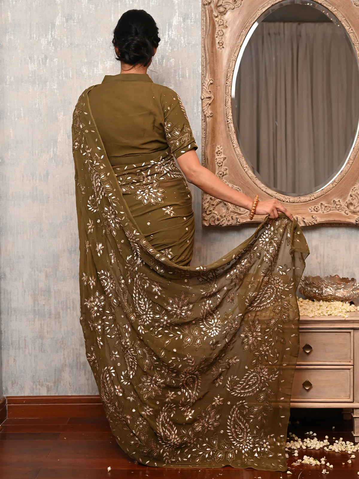 Odette Women Olive Green Georgette Gotapatti And Mukaish Work Chikankari Embroidered Saree With Unstitched Blouse - Image 3