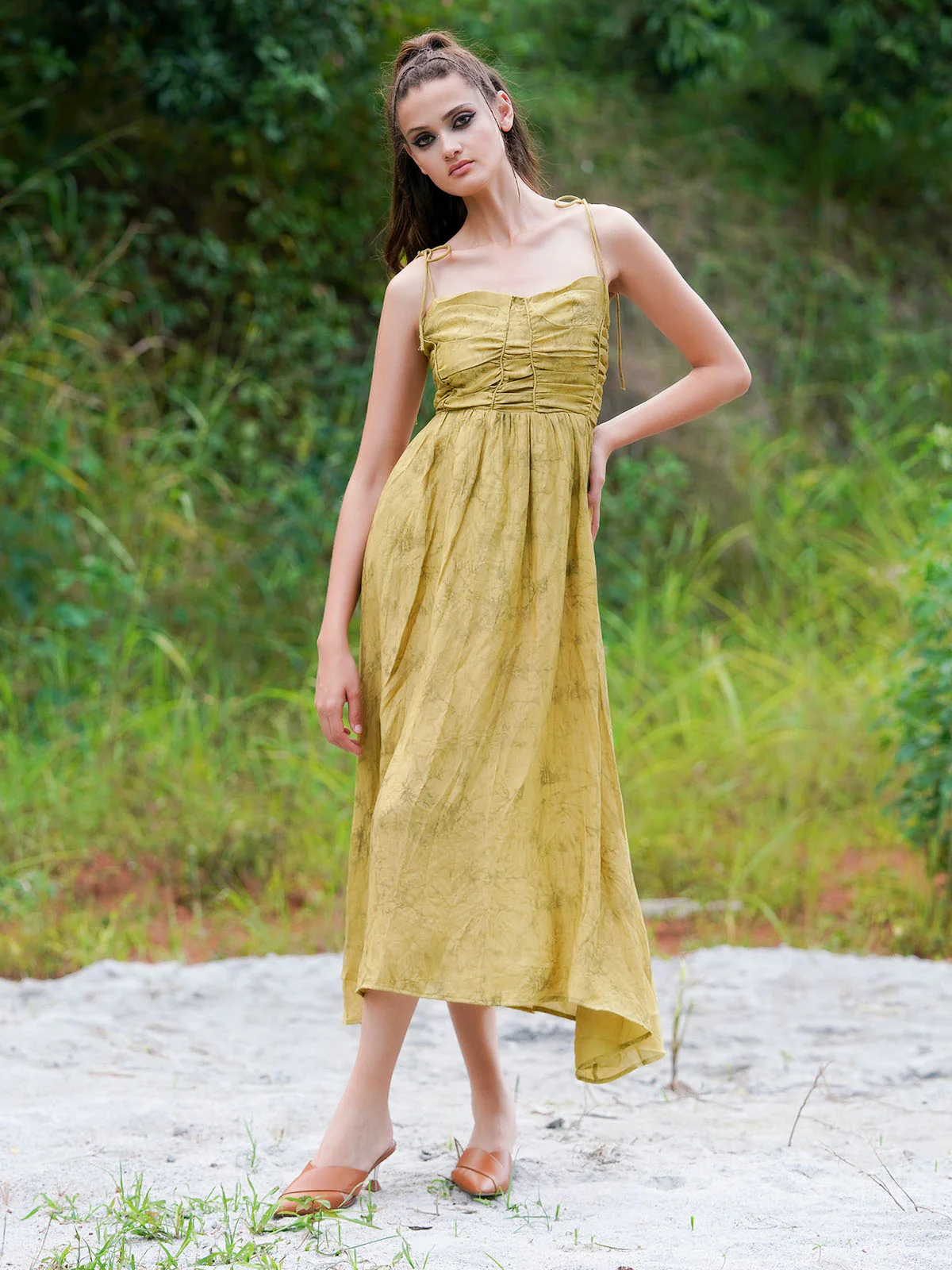 Odette Women Olive Green Printed Crepe Stitched Dress - Image 3
