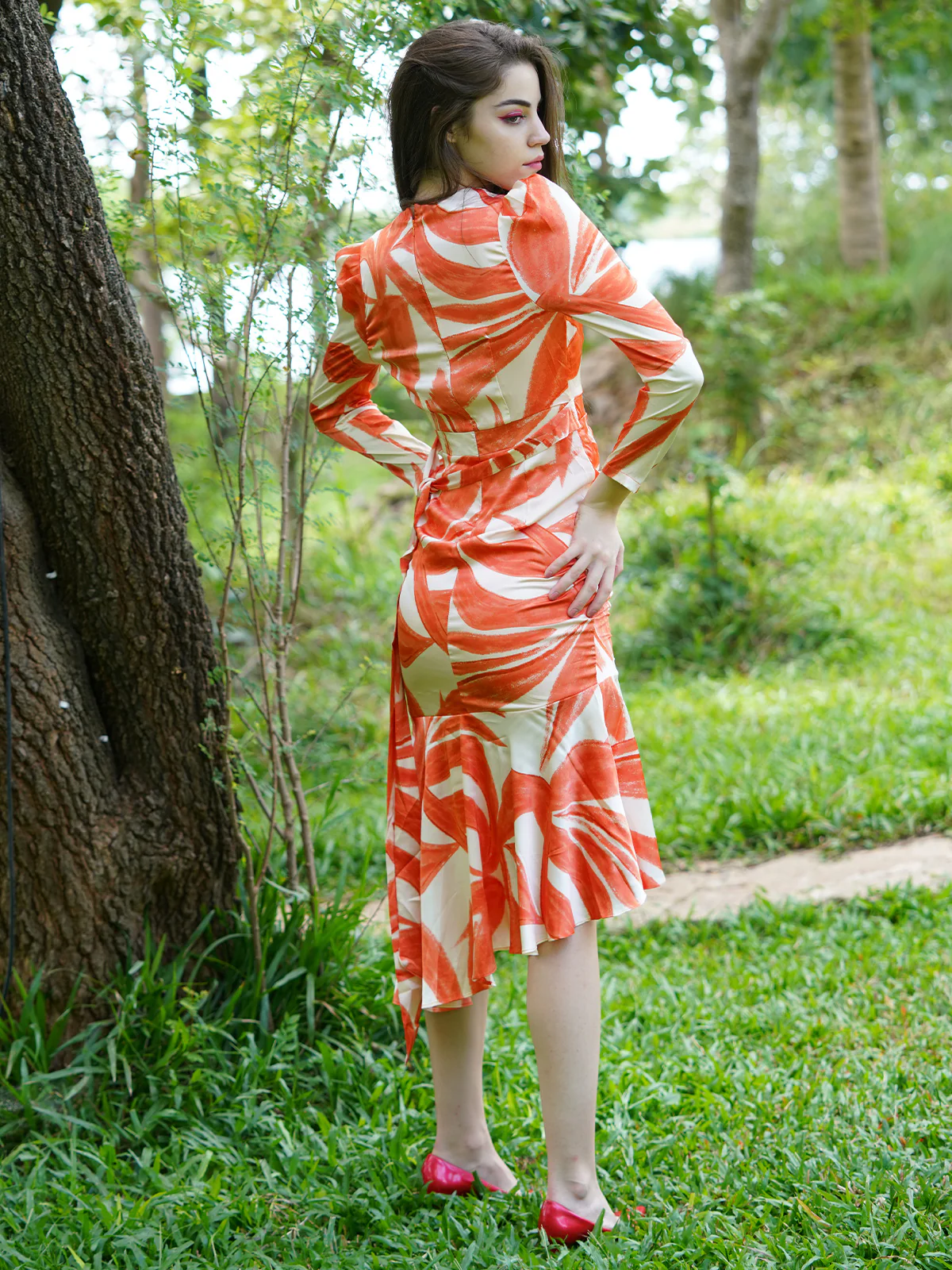 Odette Women Orange Satin Abstract Print Stitched Dress - Image 4