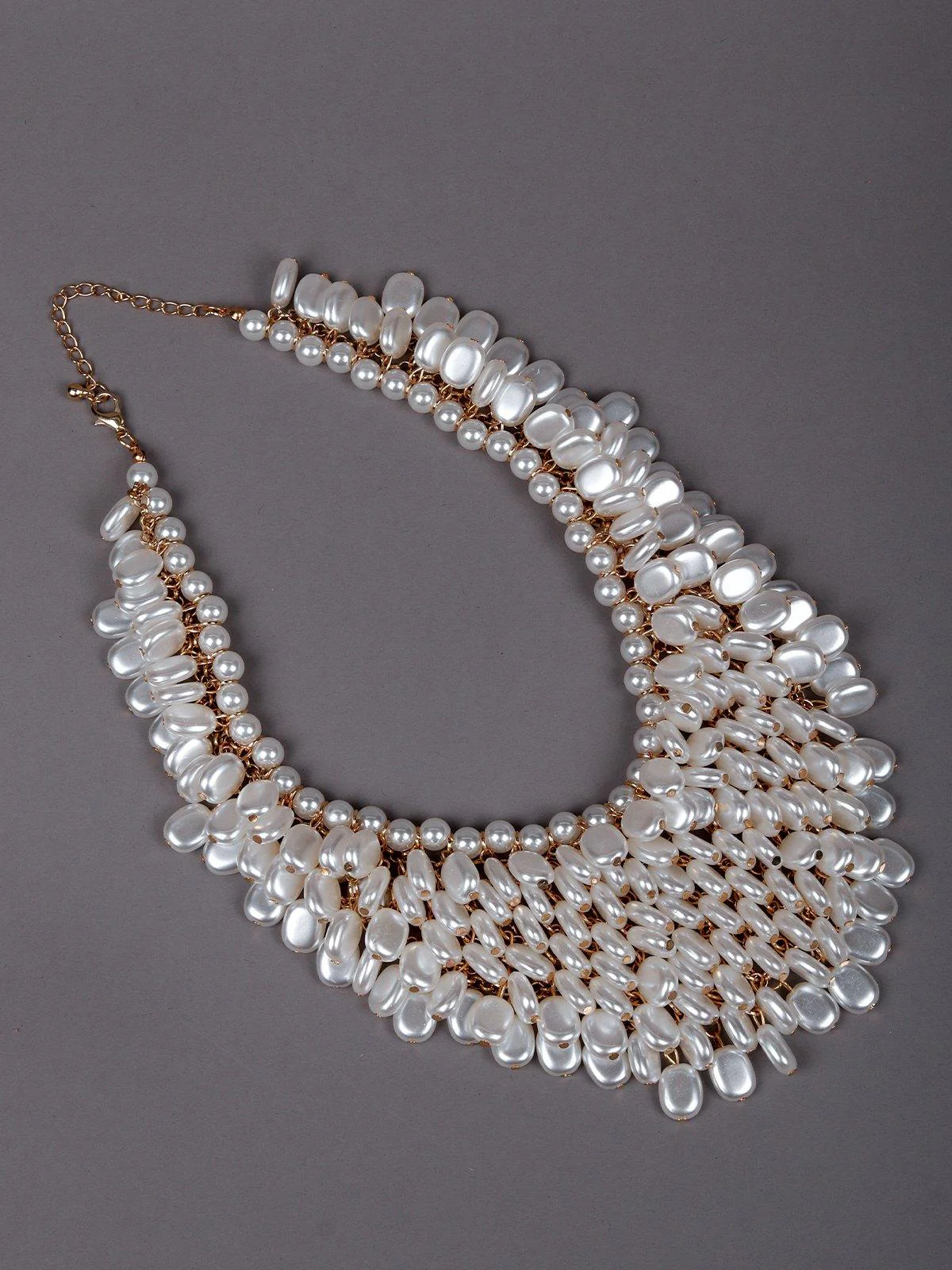 Odette Women White Mtal Necklace. - Image 4