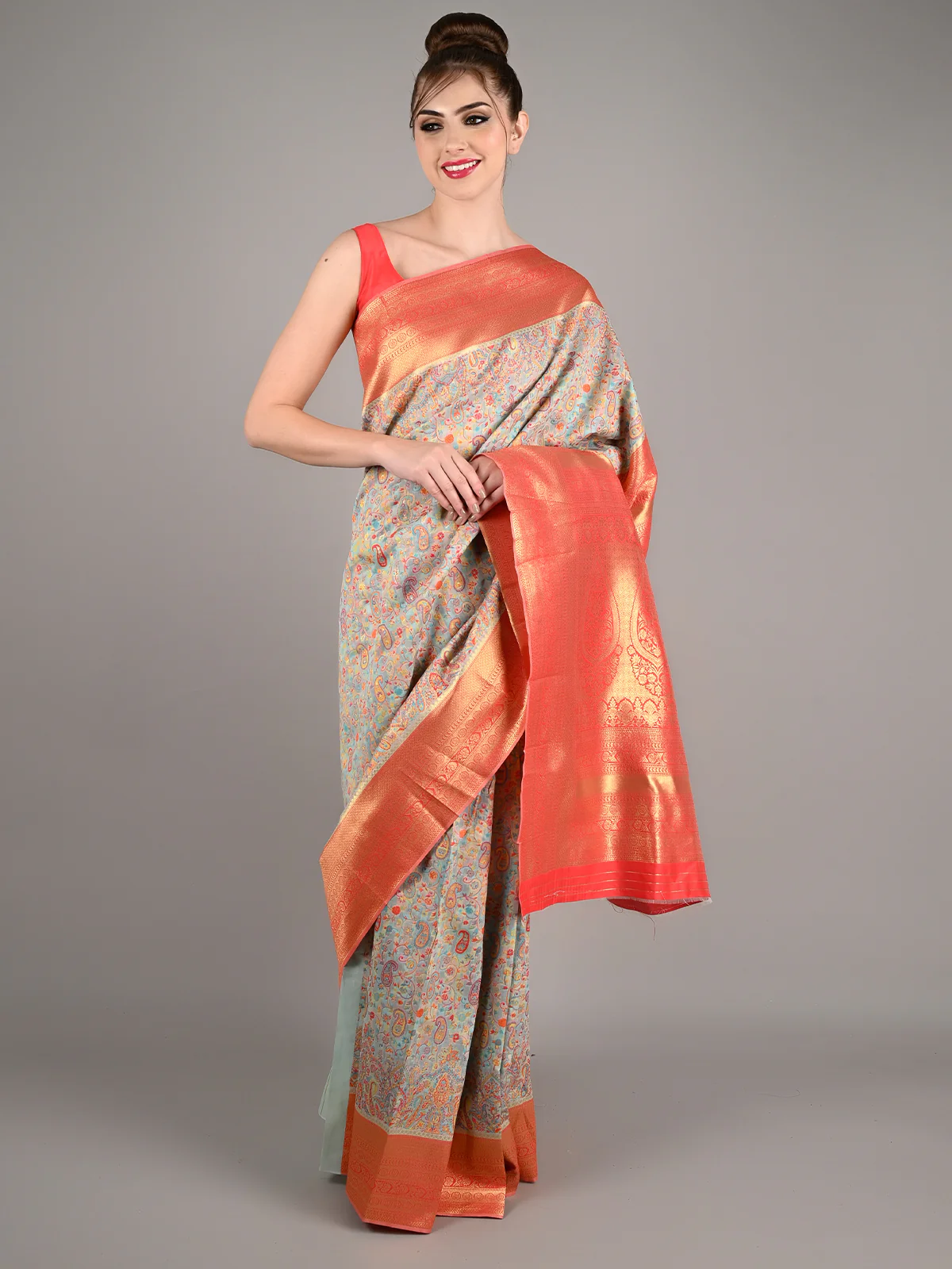 Odette Women Grey Modal Woven Saree With Unstitched Blouse - Image 4