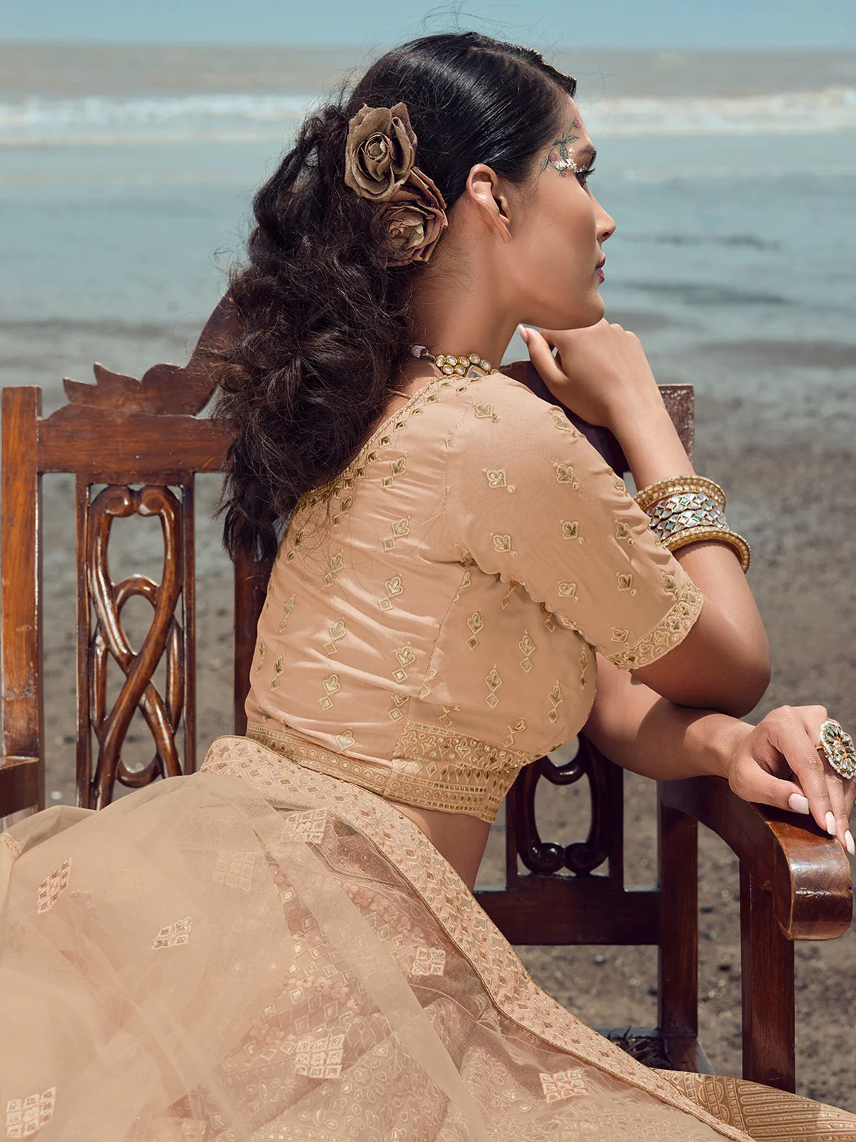 Odette Women Peach Organza Embroidered Semi Stitched Lehenga With Unstitched Blouse - Image 4