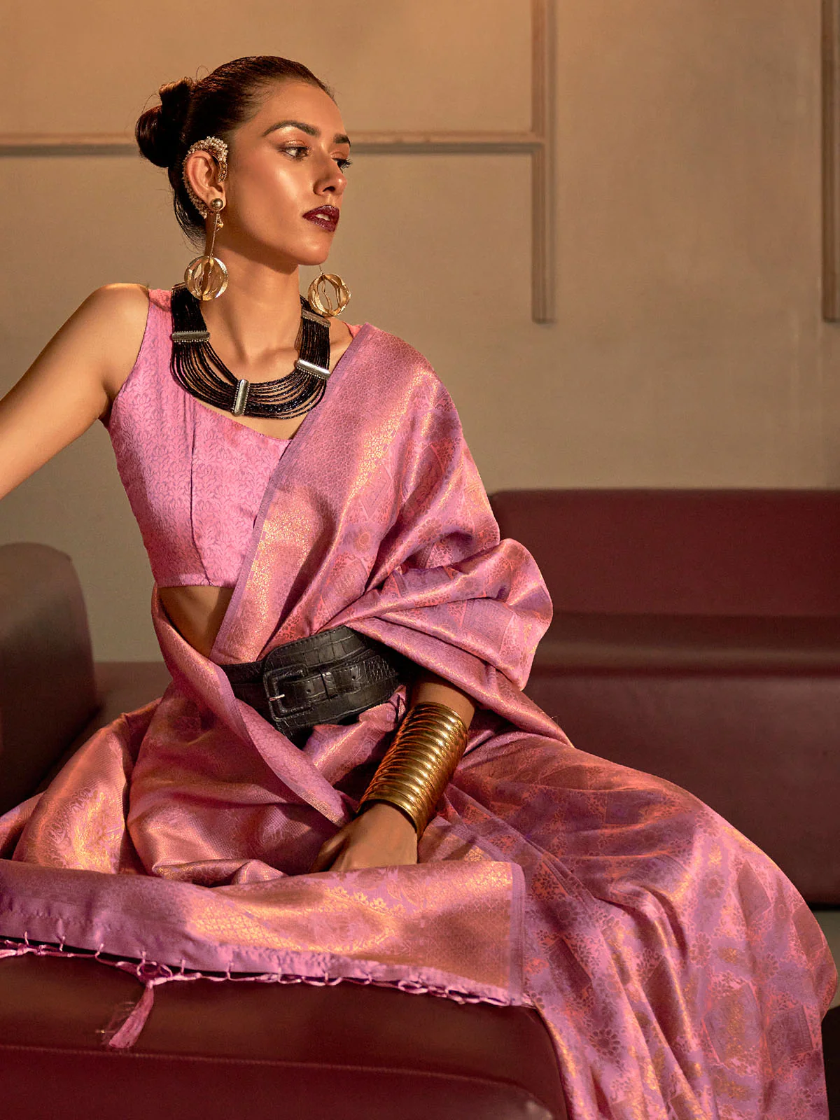 Odette Women Pink Festive Woven Silk Saree With Unstitched Blouse - Image 2