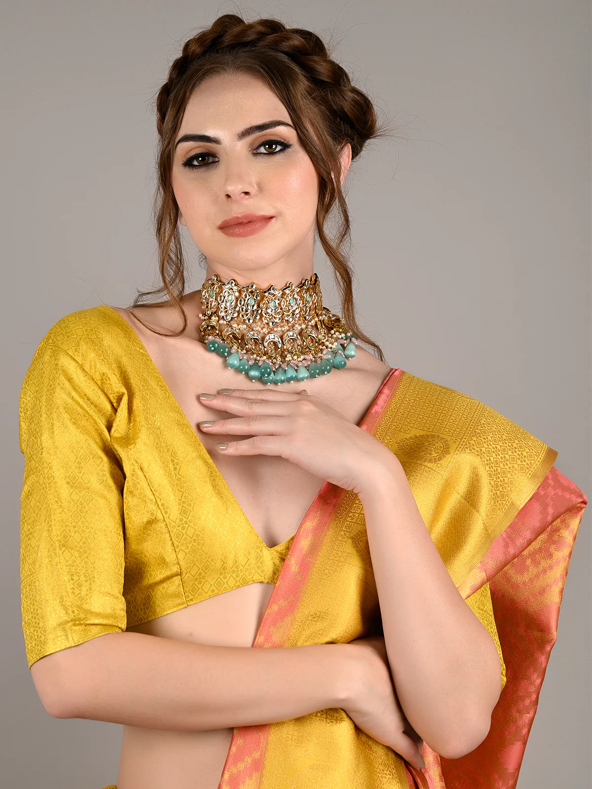 Odette Women Orange and Yellow Silk Handloom Weaving Saree With Unstitched Blouse - Image 3
