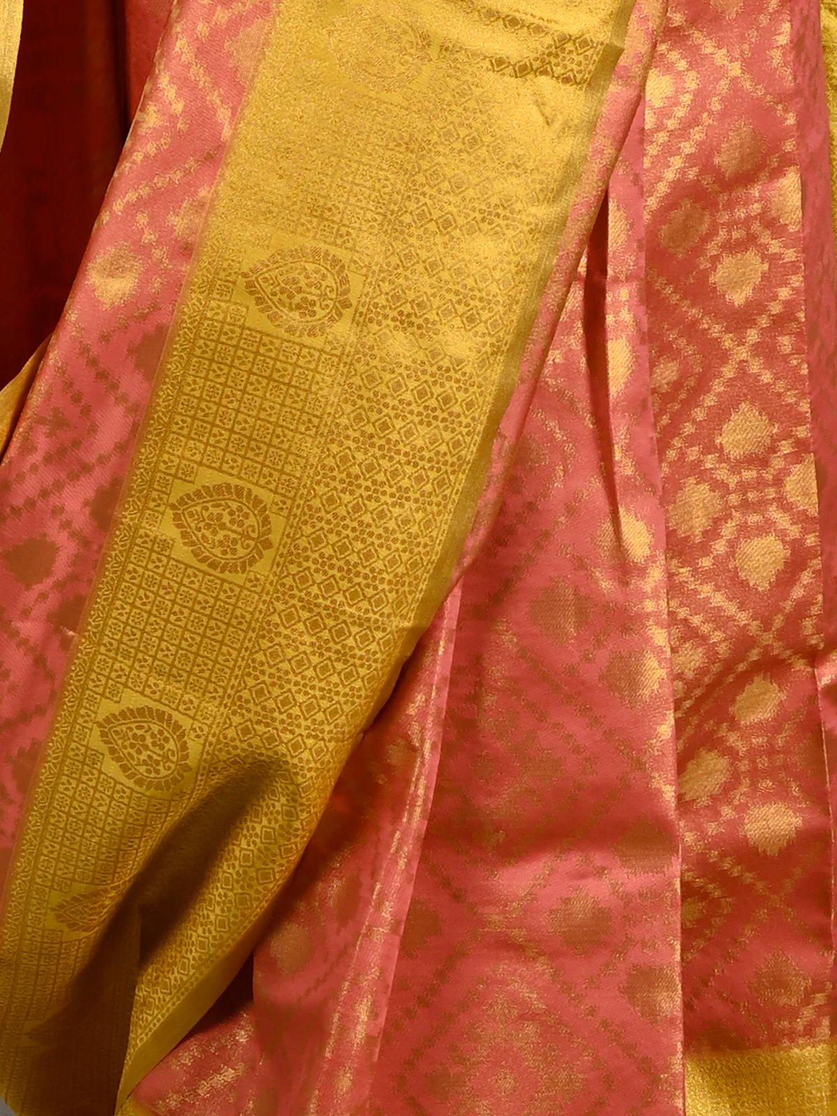 Odette Women Orange and Yellow Silk Handloom Weaving Saree With Unstitched Blouse - Image 4