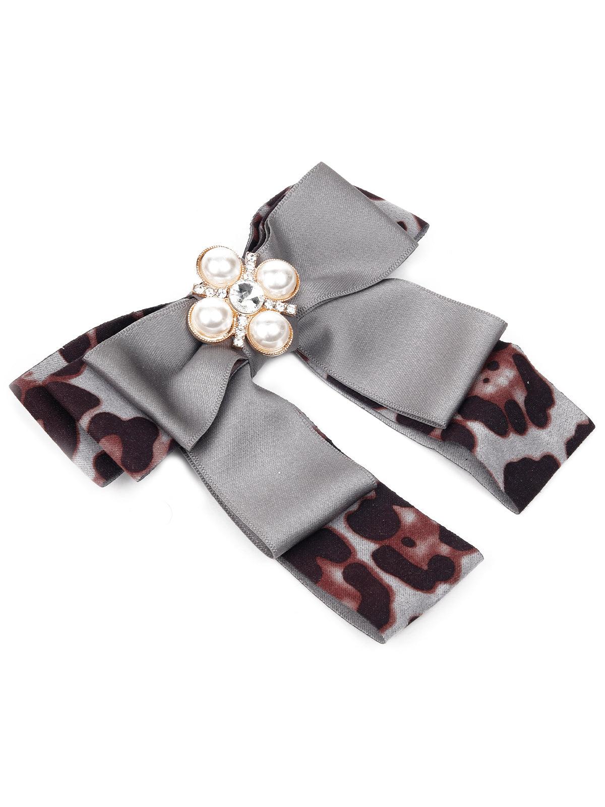 Odette Women Multi Metal Floral Brooch - Image 2