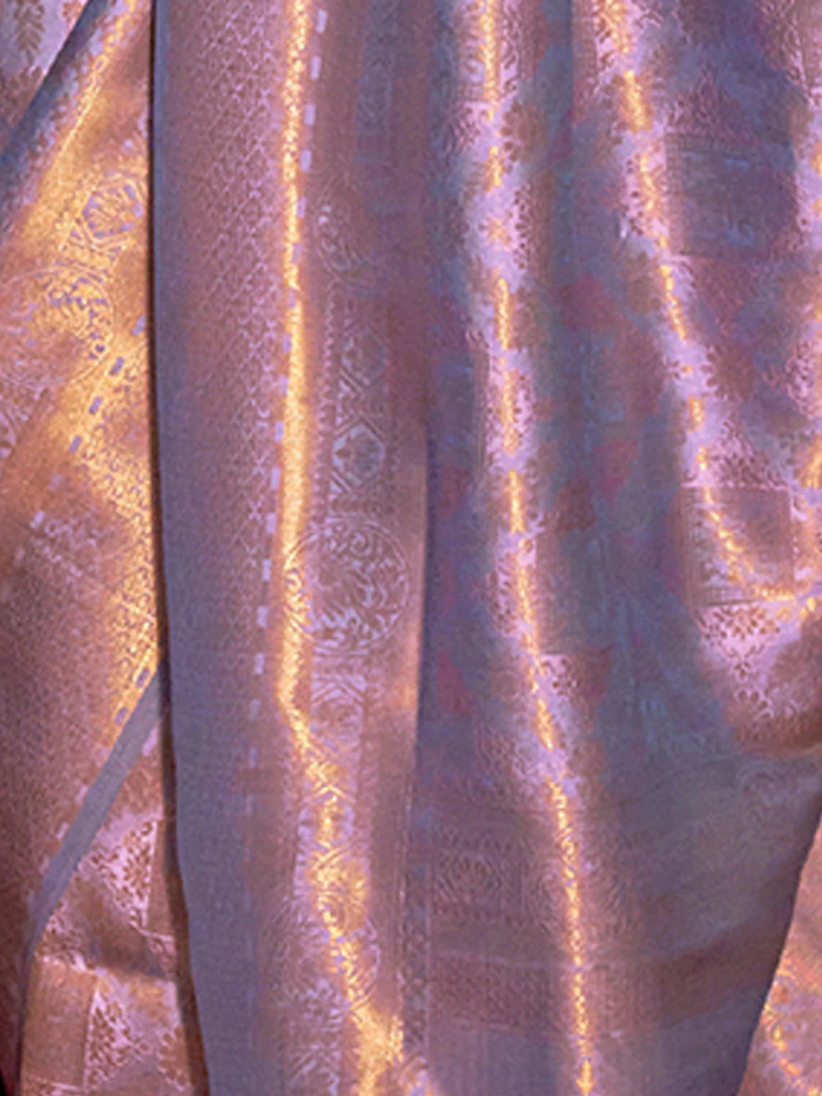 Odette Women Purple Festive Woven Silk Saree With Unstitched Blouse - Image 3