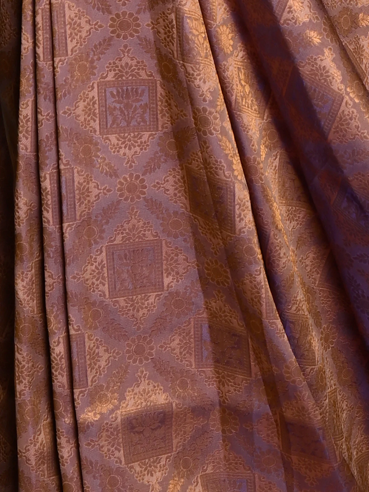 Odette Women Lilac Festive Woven Silk Saree With Unstitched Blouse - Image 5