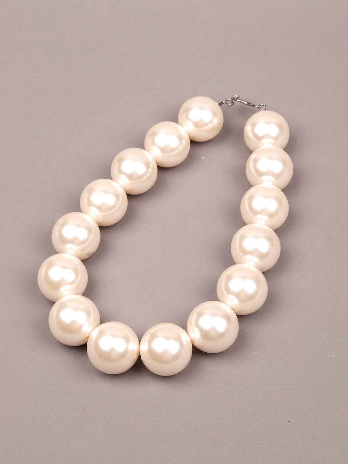 Odette Women White Faux Pearls Necklace - Image 5