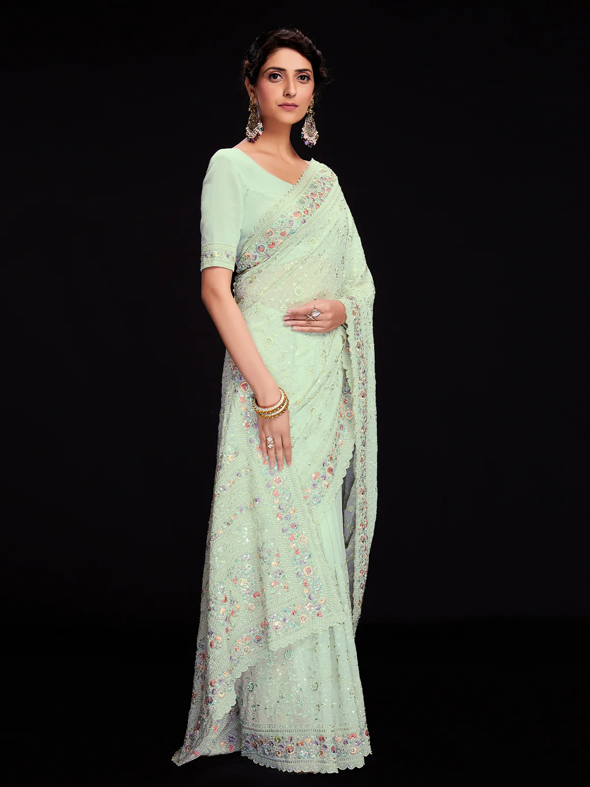 Odette Women Sea Green Georgette Embroidered Saree With Unstitched Blouse - Image 2