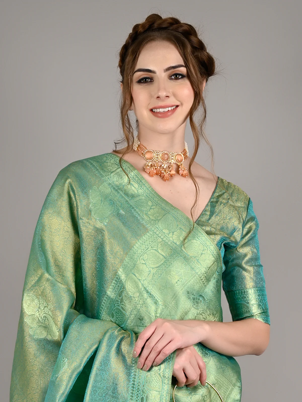 Odette Women Sea Green Satin Nylon Woven Saree With Unstitched Blouse - Image 3