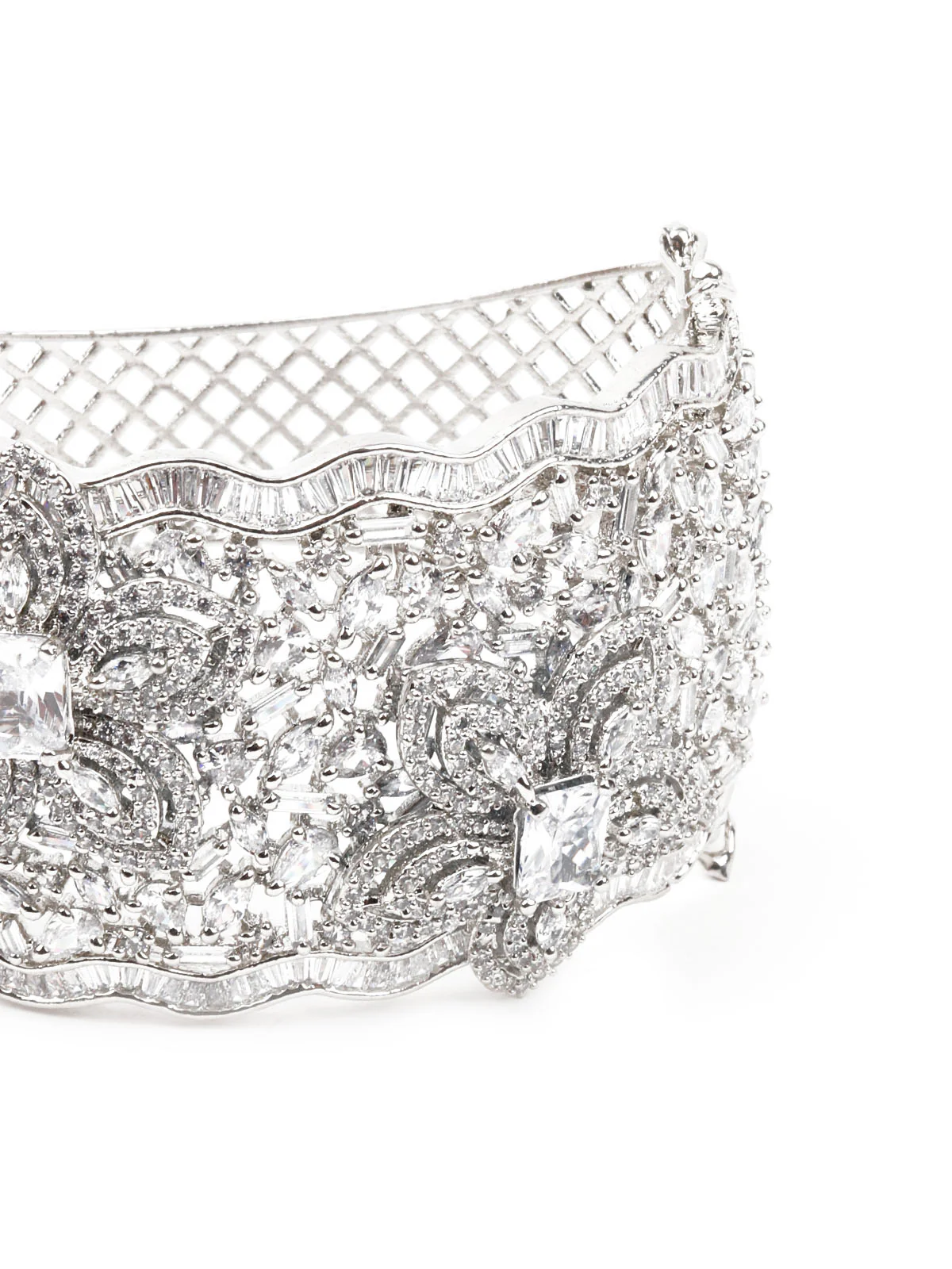 Odette Women Silver Broad Imitation Cuff Bracelet - Image 5