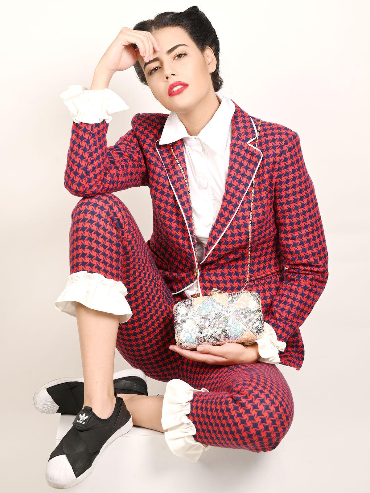 Odette Women Multicolored Sequined Boxy Clutch - Image 2