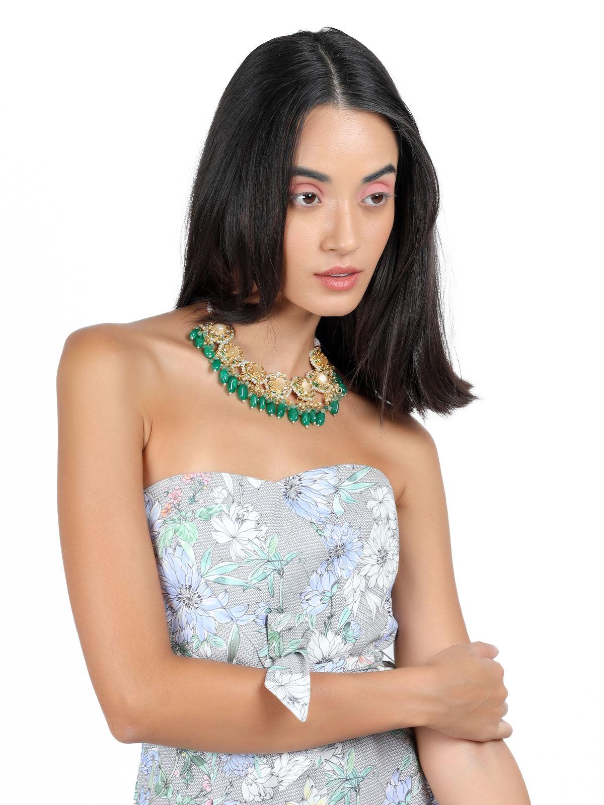 Odette Women Stunning Green Kundan Necklace - Image 2
