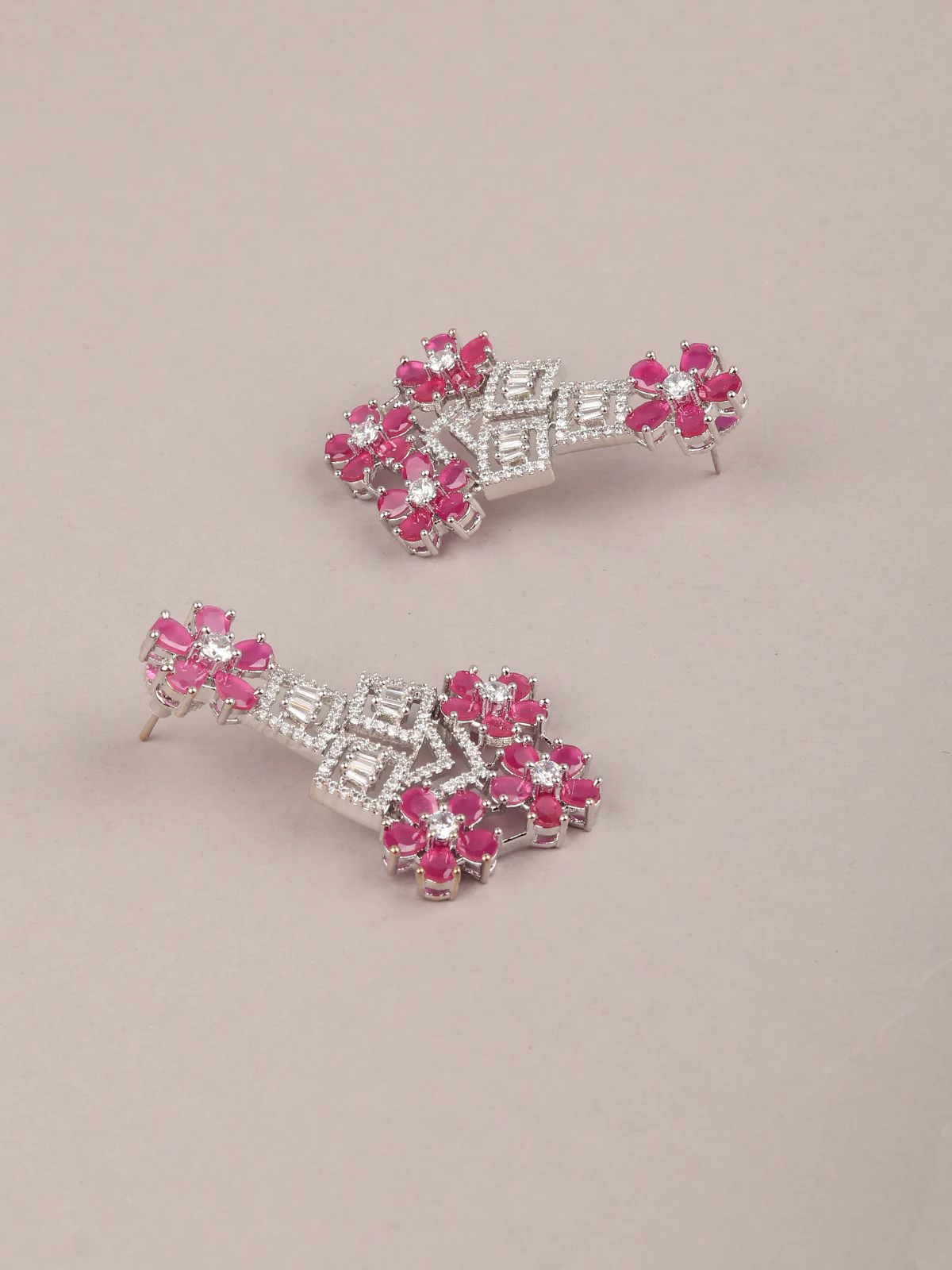 Odette Women Stylish Pink And White Necklace Set - Image 5