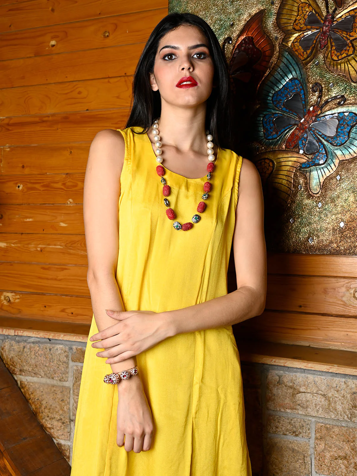 Odette Women Stylish Red And White Beads Western Necklace Set - Image 2