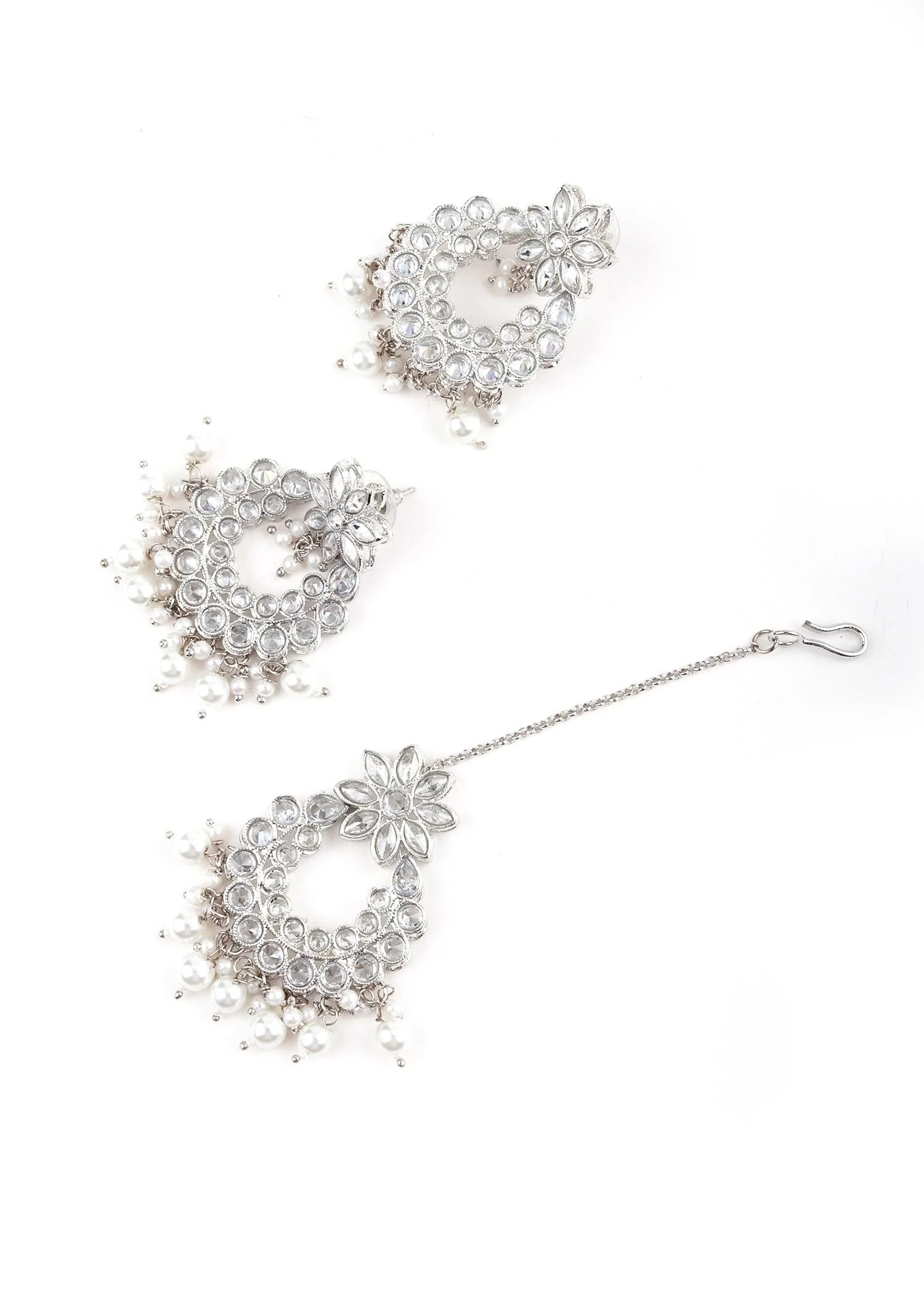 Odette Women Stylish Silver Choker Set - Image 5