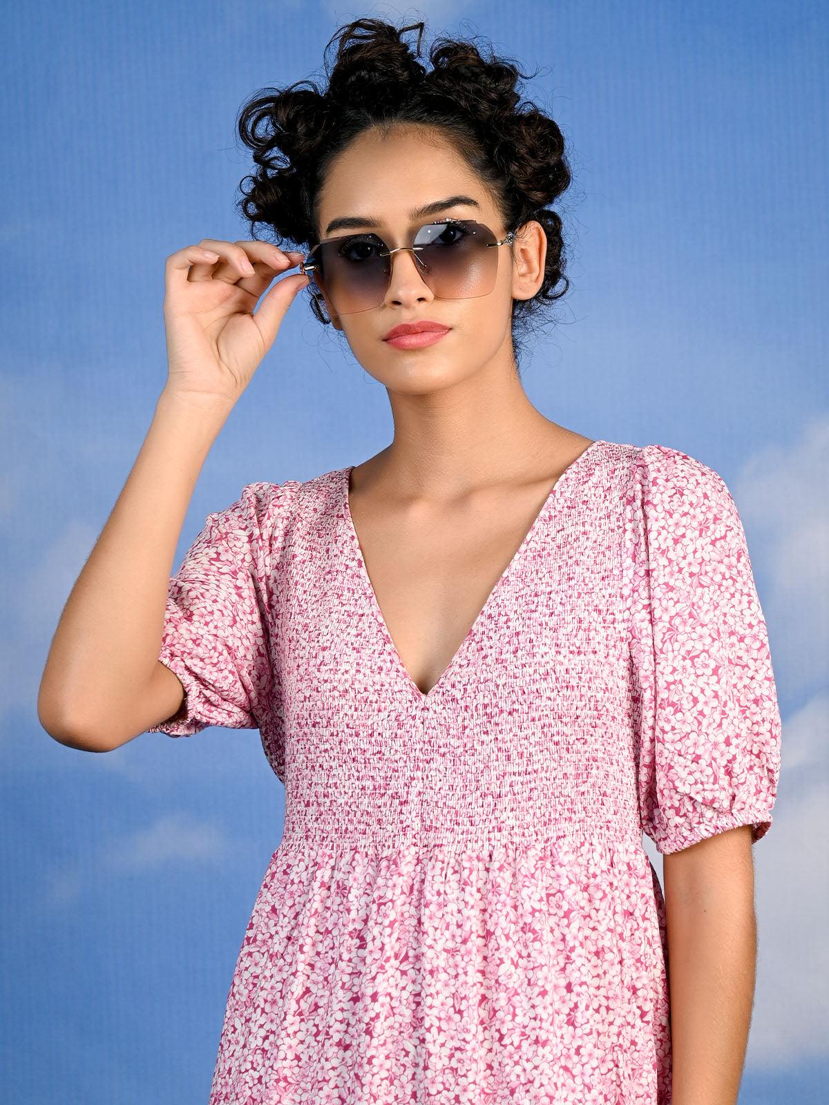 Odette Women Tinted Sky Blue Shaded Sunglasses - Image 2