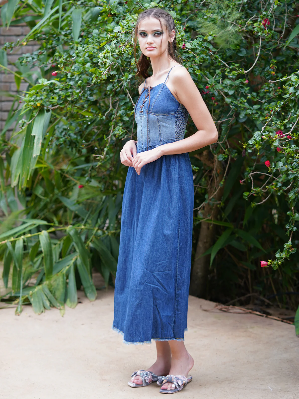 Odette Women Washed Denim Blue Solid Long Stitched Dress - Image 3