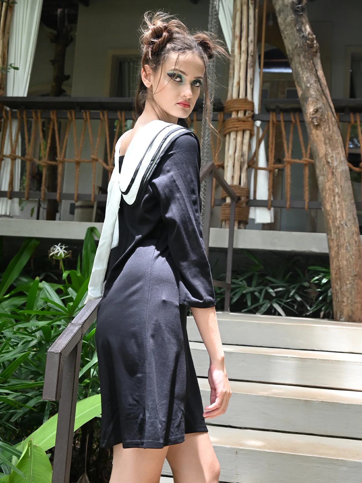 Odette Women White Collared Black Cotton Lycra Solid Dress - Image 3