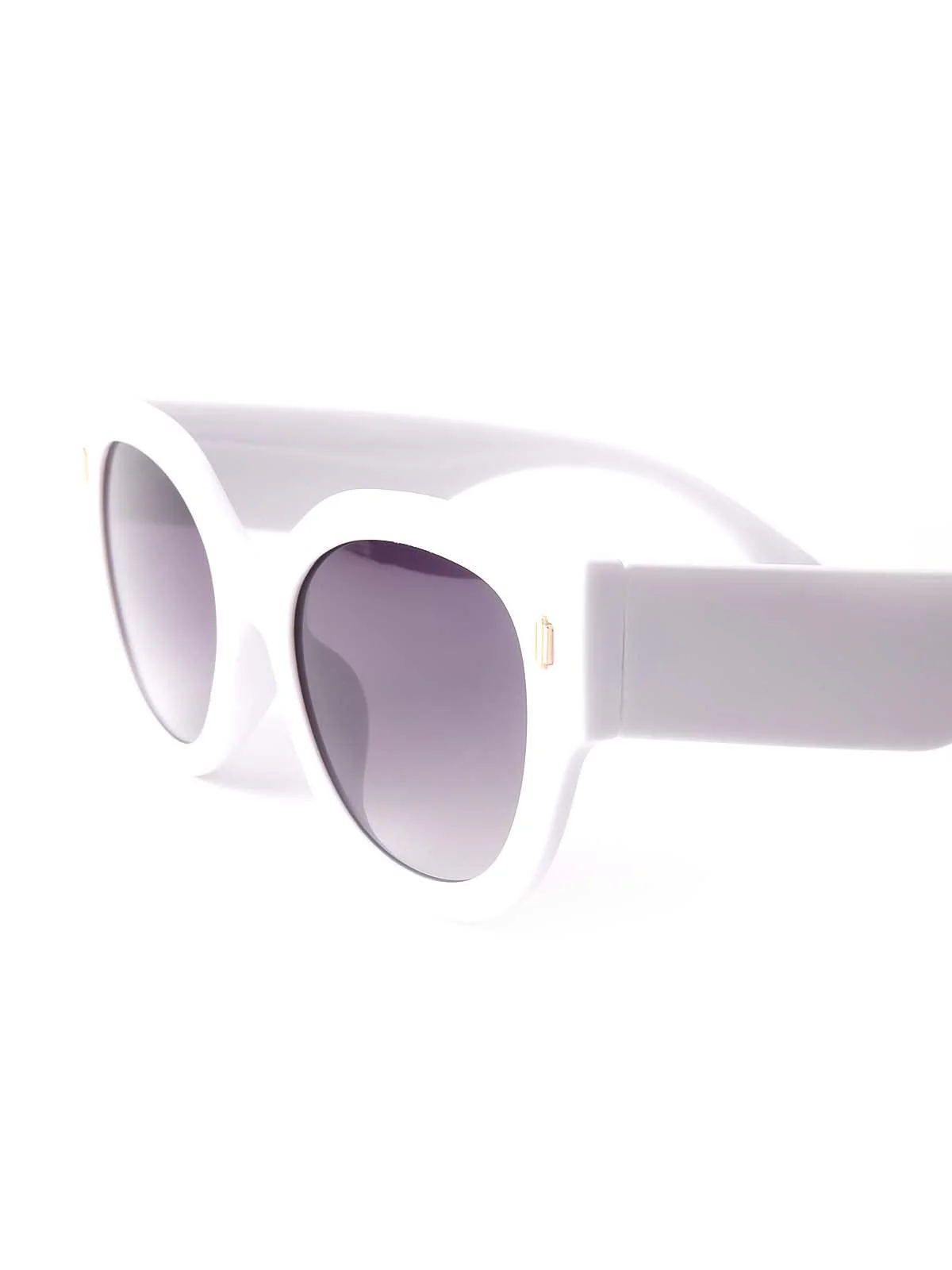 Odette White Frame Stylish Sunglasses For Women - Image 5