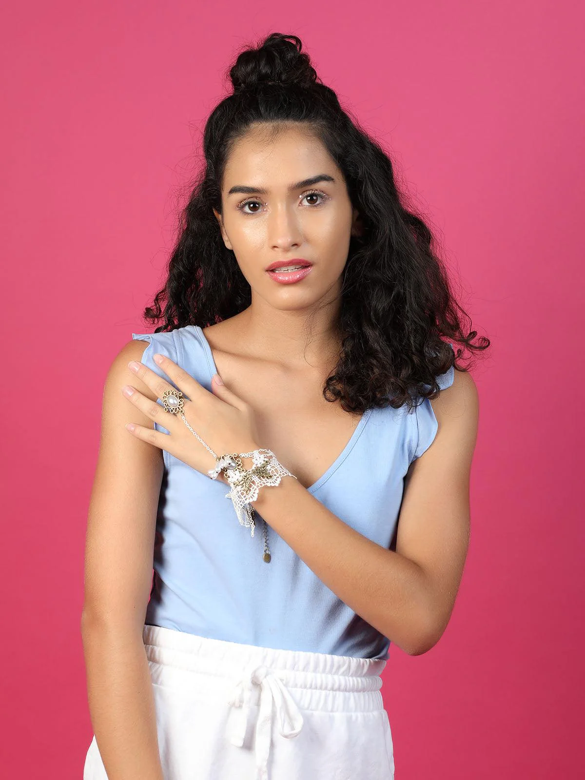 Odette Women White Lace Bracelet Secured With A Ring Chain - Image 2