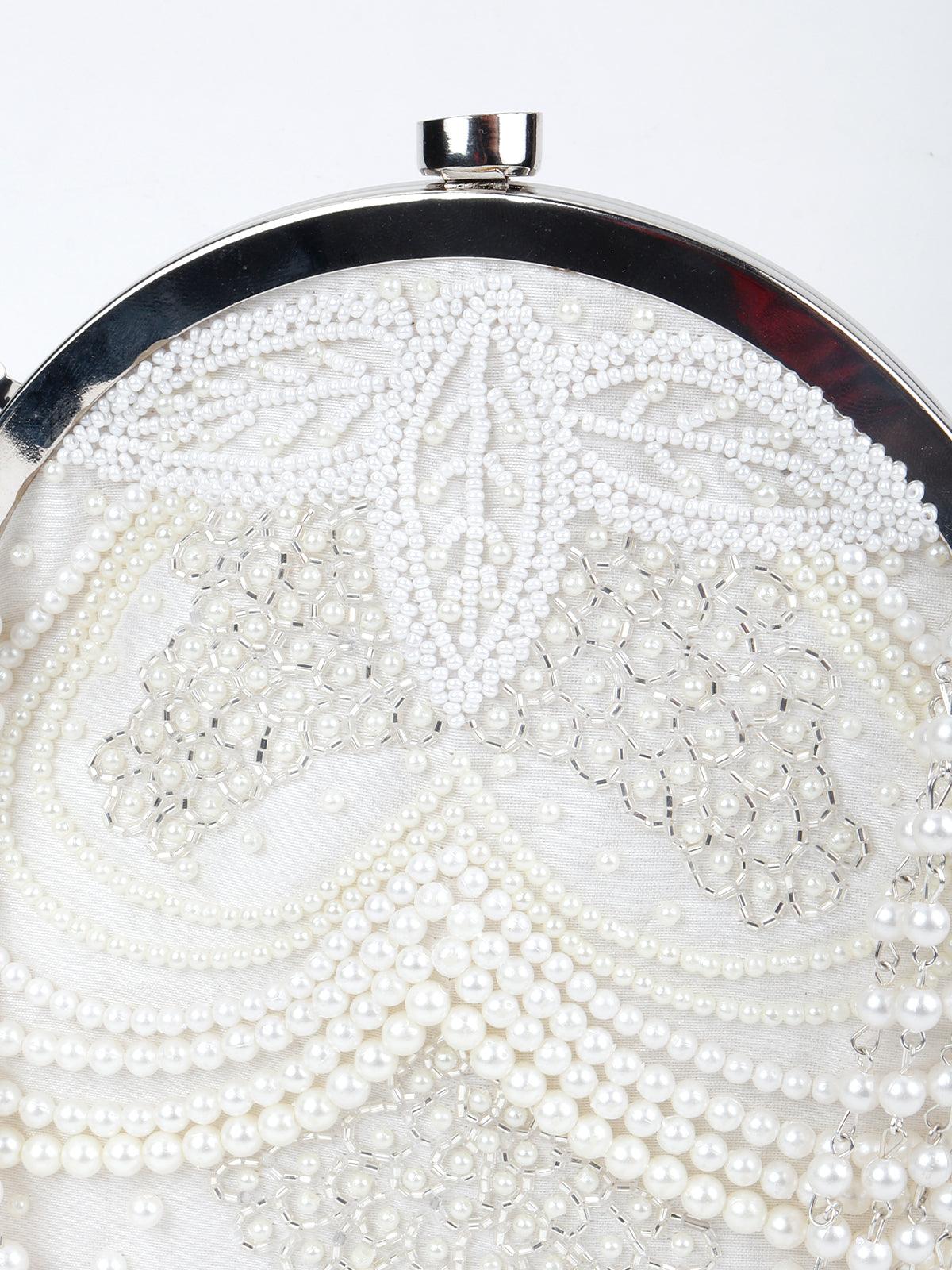 Odette Women White Ornate Batuwa - Image 5
