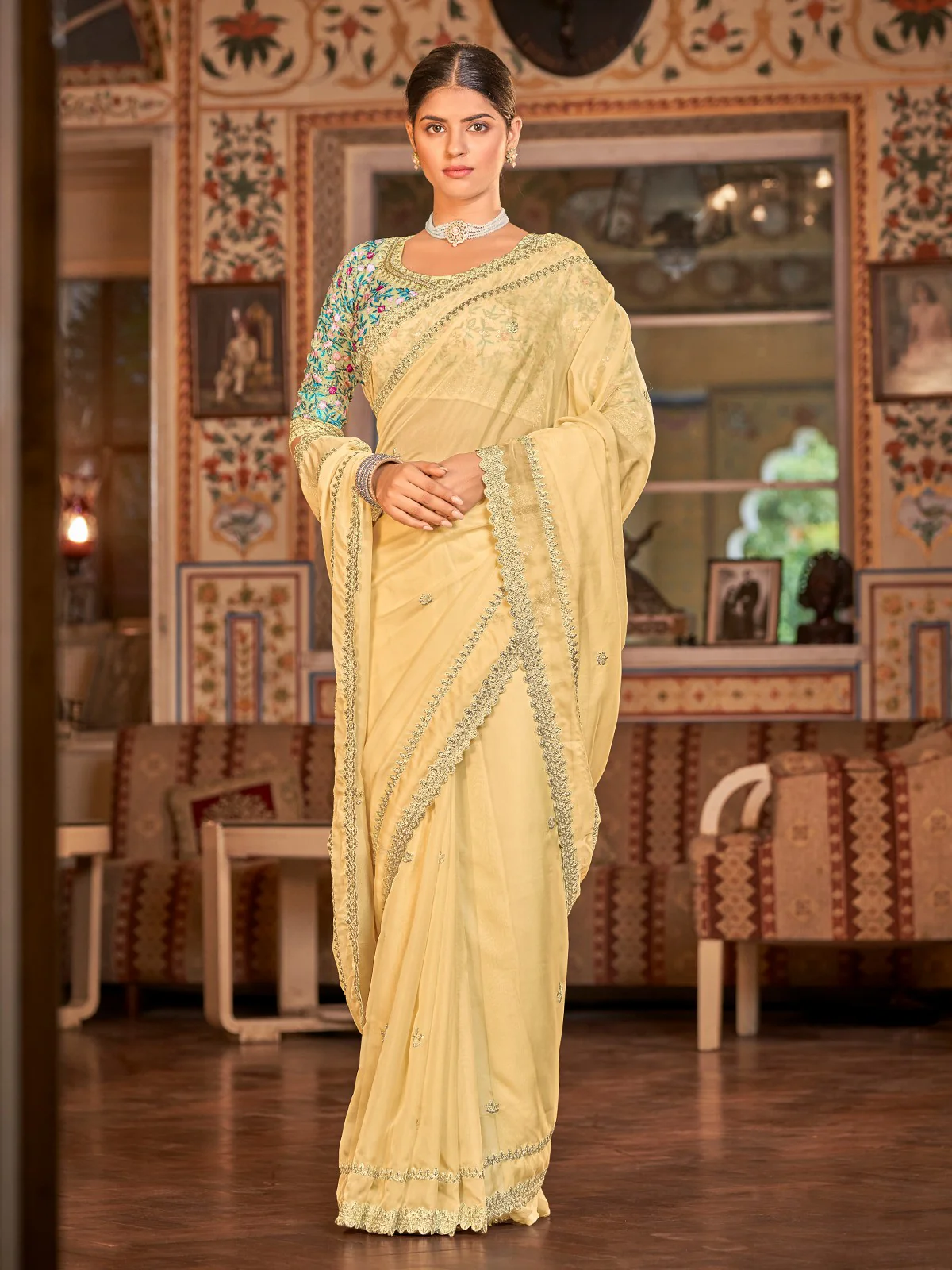 Odette Women Yellow Organza Embroidered Saree With Unstitched Blouse - Image 2