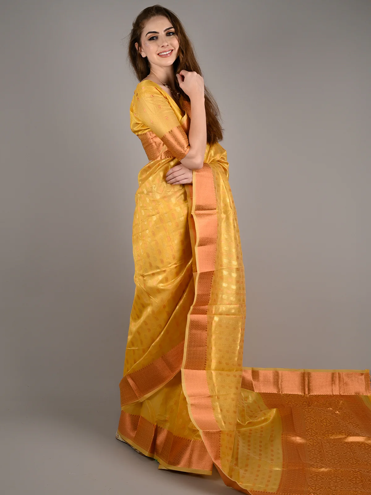 Odette Women Yellow Tissue Woven Saree With Unstitched Blouse - Image 2